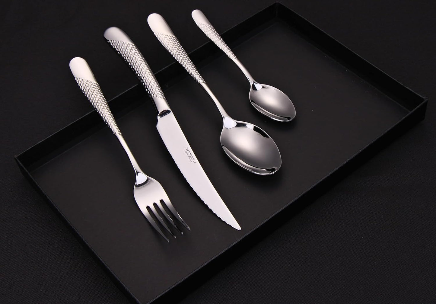 Besteckset für 4 Personen, Silberfarben