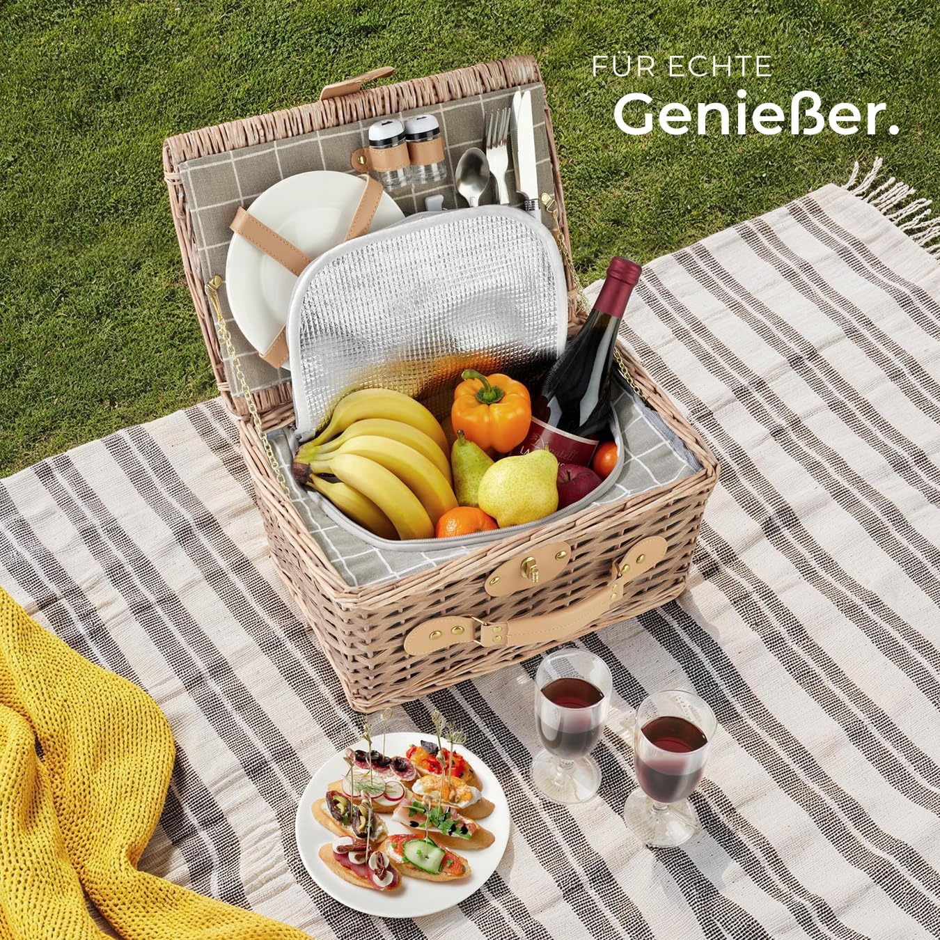 Picknickkorb Langeoog mit Kühlfach für 2 Personen, Model Langeoog
