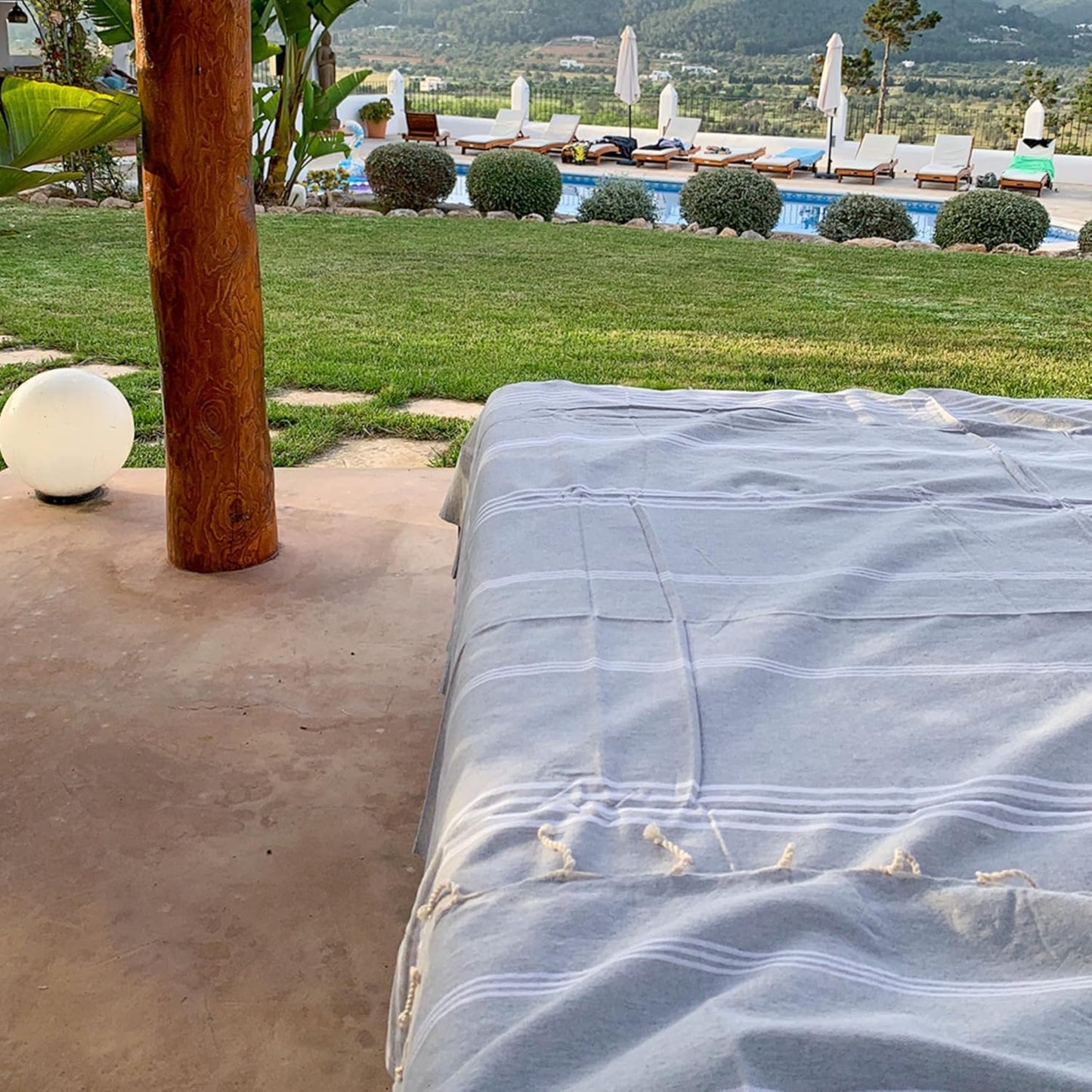 Fouta Bali Premium Strandtuch, Pastellgrau 200/300cm