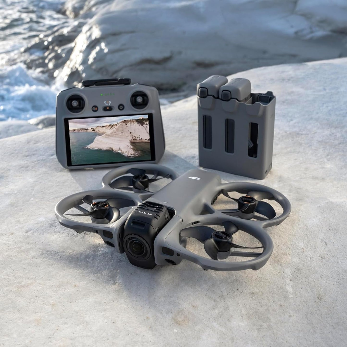 Avata 360 Fly More Combo Drohne, DJI Avata 360 Fly More Combo (DJI RC 2)