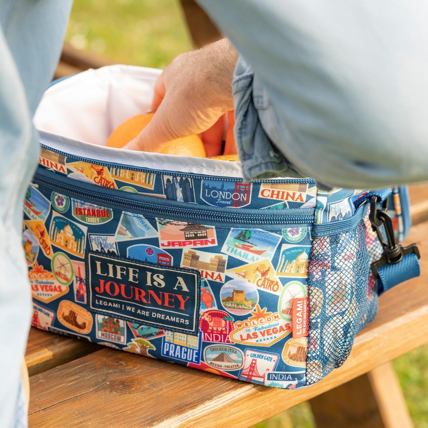 Lunchbag, TRAVEL STICKERS