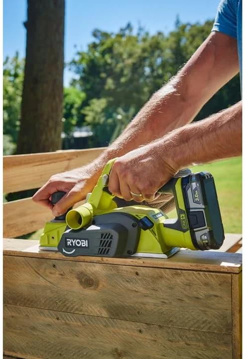 ONE+ Hobel P611