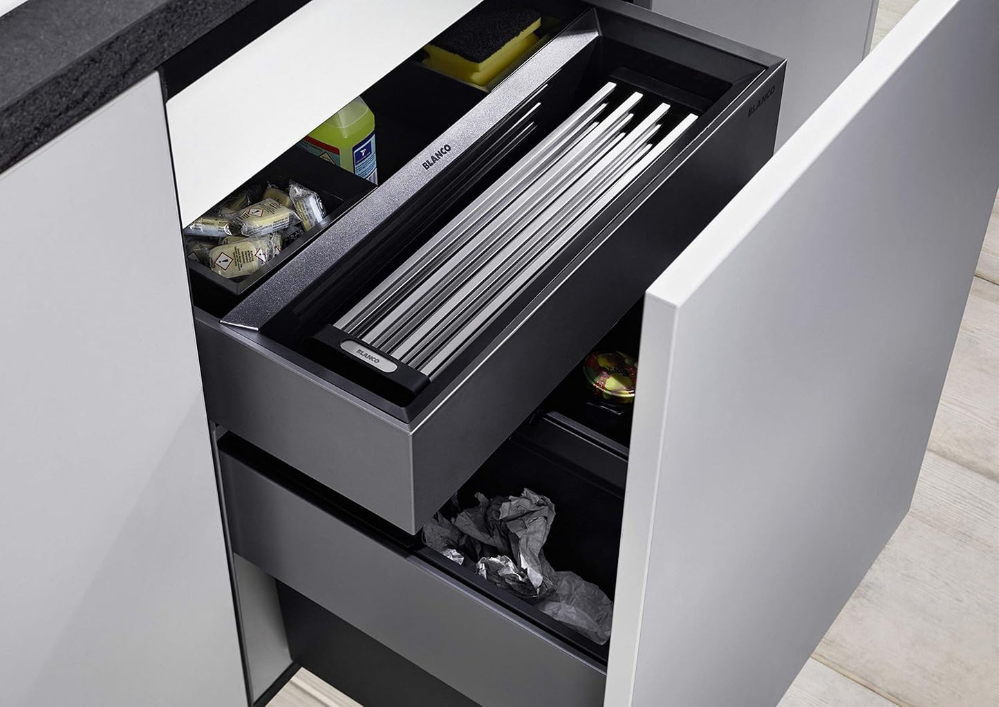 Klappmatte für Küchenspüle, 42.5D x 46W cm Schwarz/Silber
