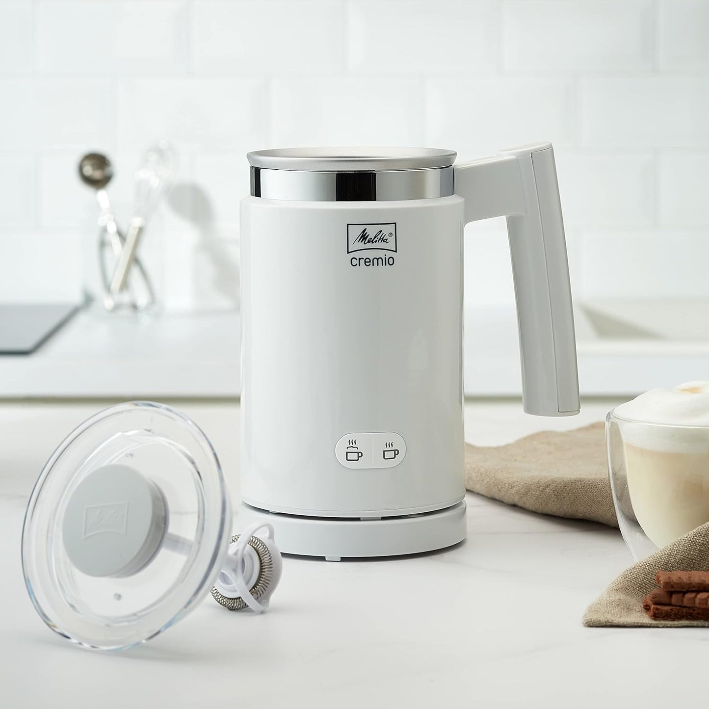 Milchaufschäumer CREMIO für warme & kalte Milch, Weiß/Flyaway Orchidee