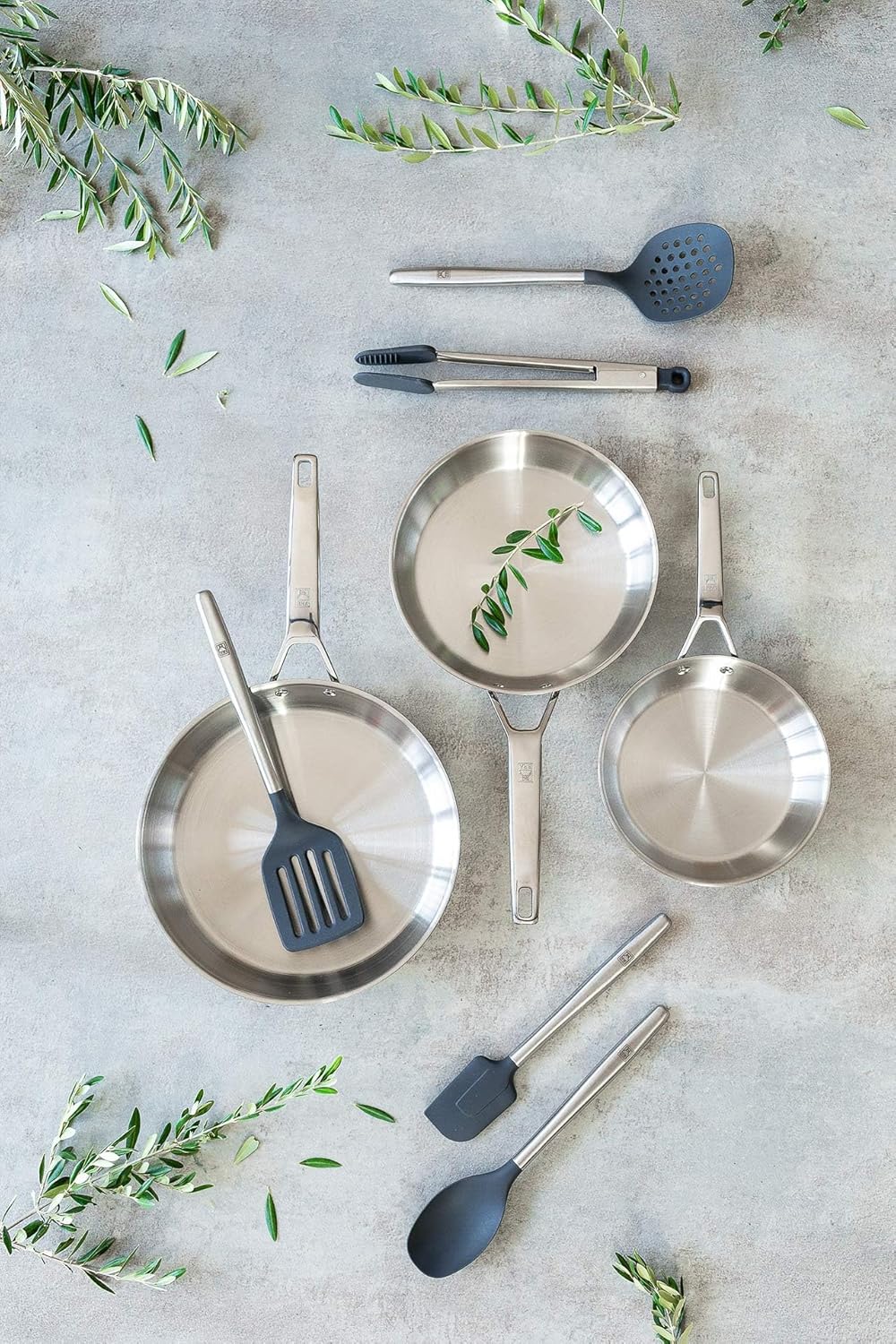 Set mit Edelstahl-Bratpfannen (3 Stück, 20-26 cm), 20.24 y 26 cm