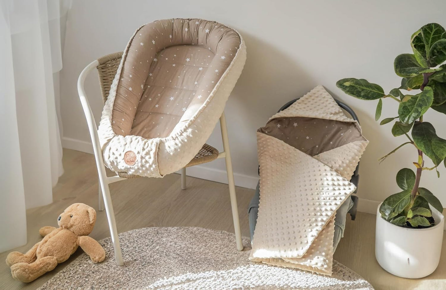 Babynestchen, 90x50 cm (1er Pack) Beige mit Weiß Sternen