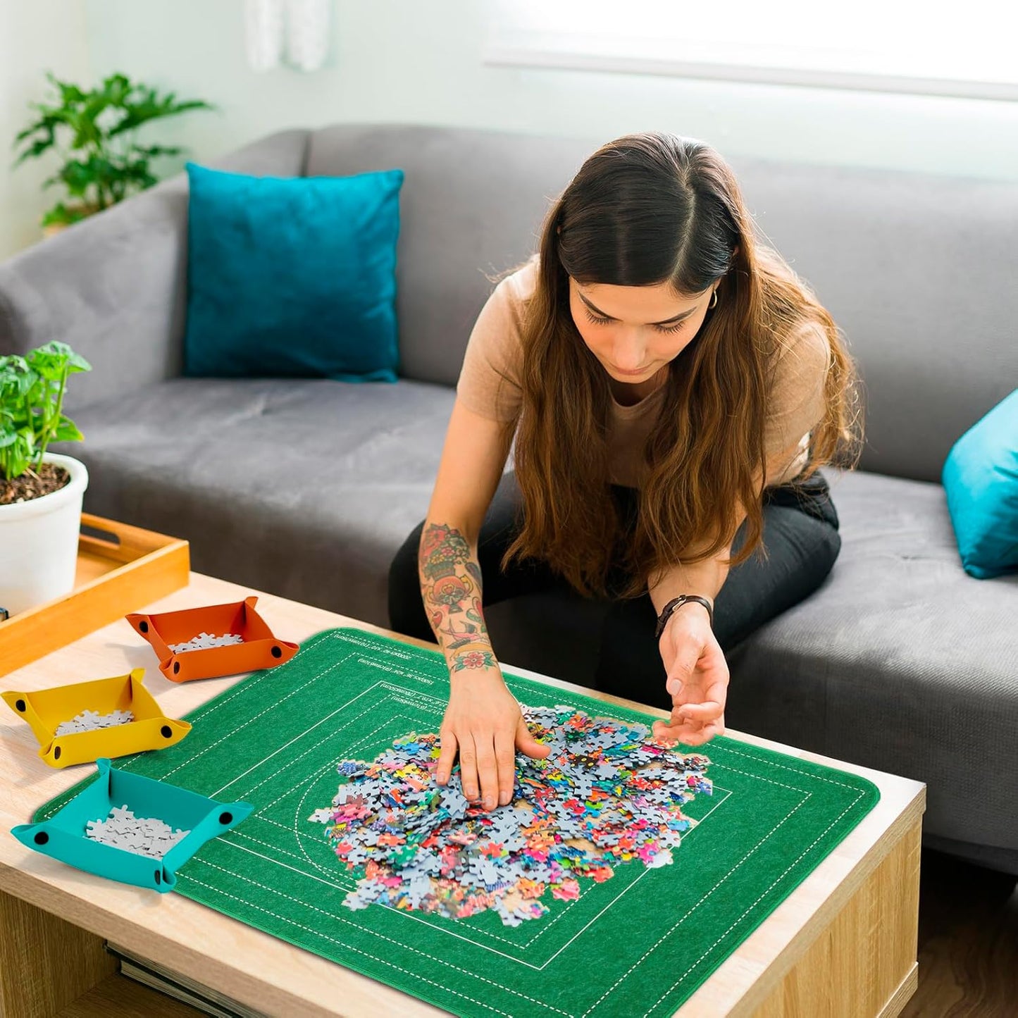 Faltbares Puzzlebrett mit Sortierschalen (2000 Teile)