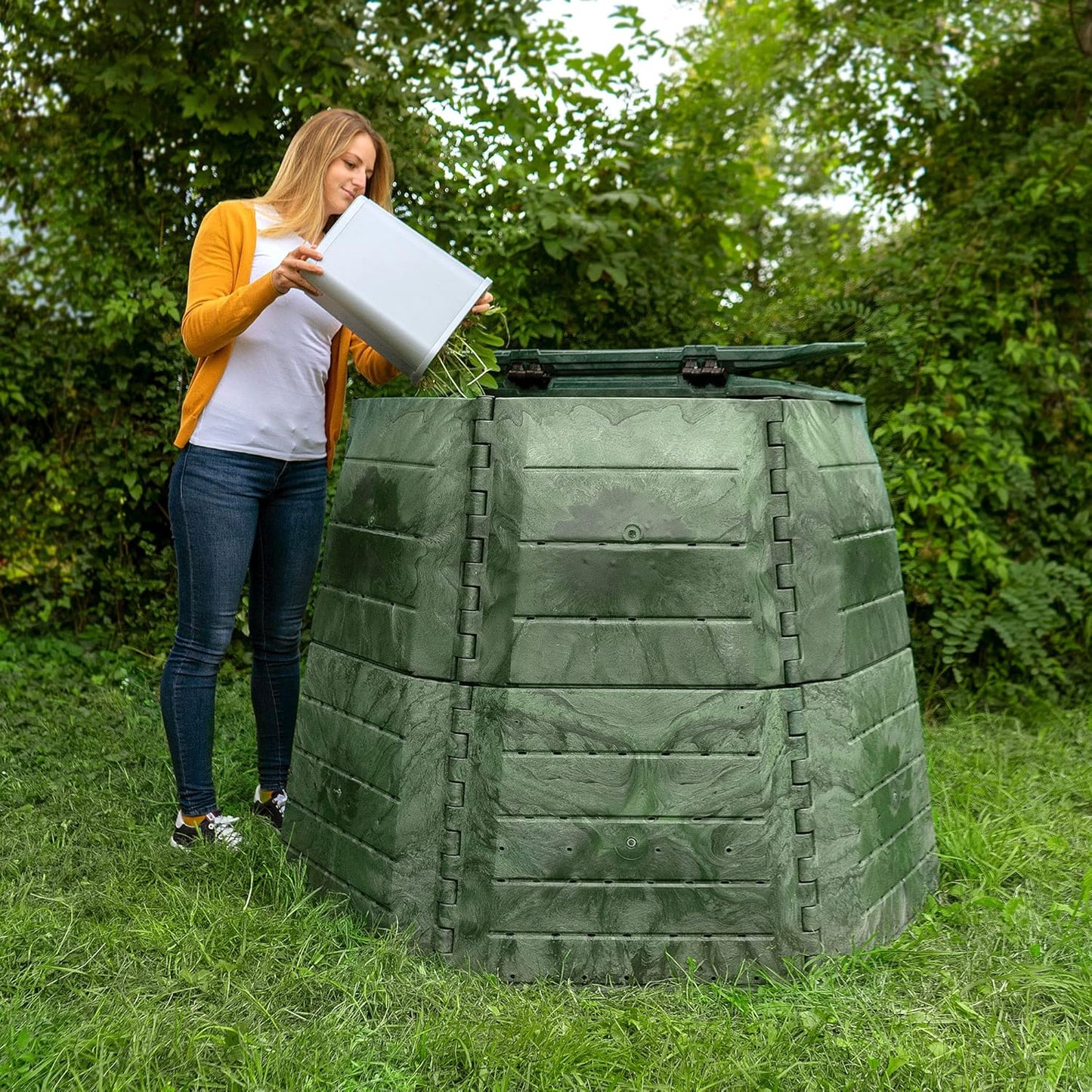 Thermokomposter für Küchen- und Gartenabfälle
