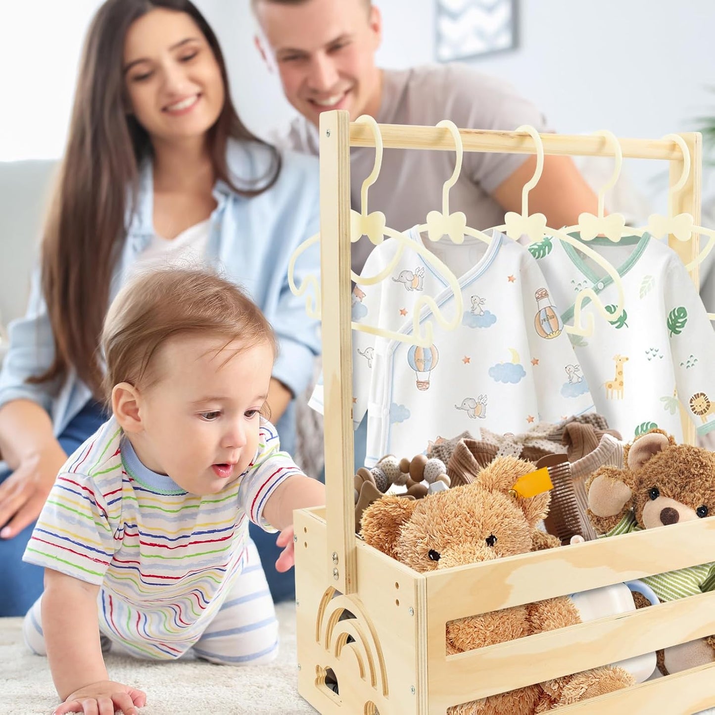 Babygeschenkkorb mit Kleiderstange