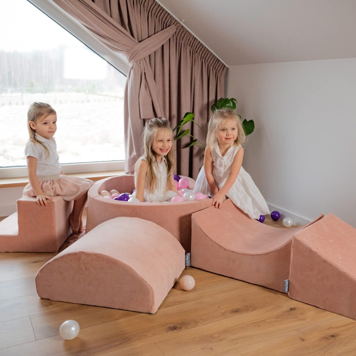 Schaumstoff-Spielplatz mit Ballgrube für Babys, Multi-Grösse Wüstenrosa: Stüfchen