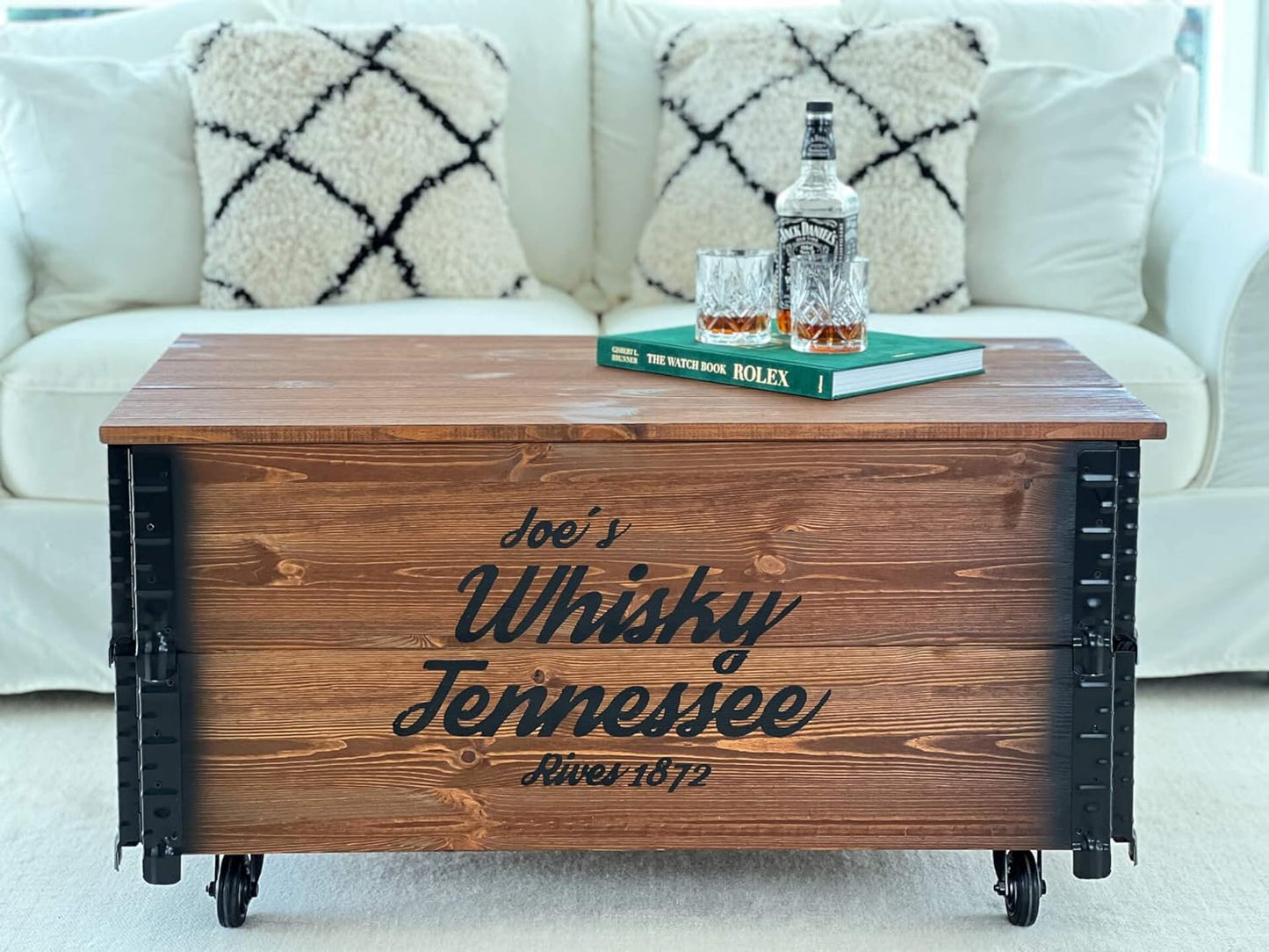 Truhentisch, Whiskey grosse Truhe braun