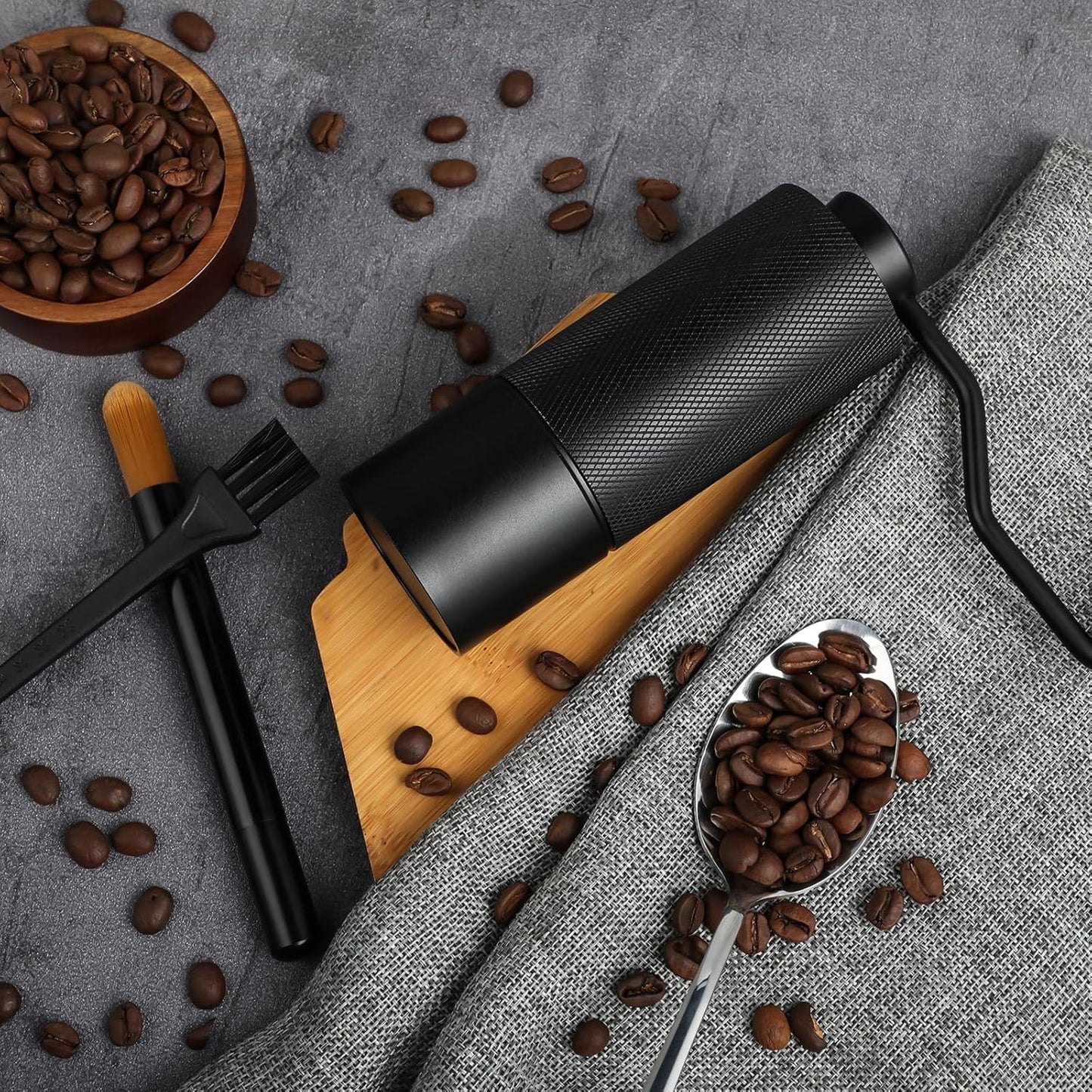 Manuelle Kaffeemühle mit Edelstahl-Kegelmahlwerk