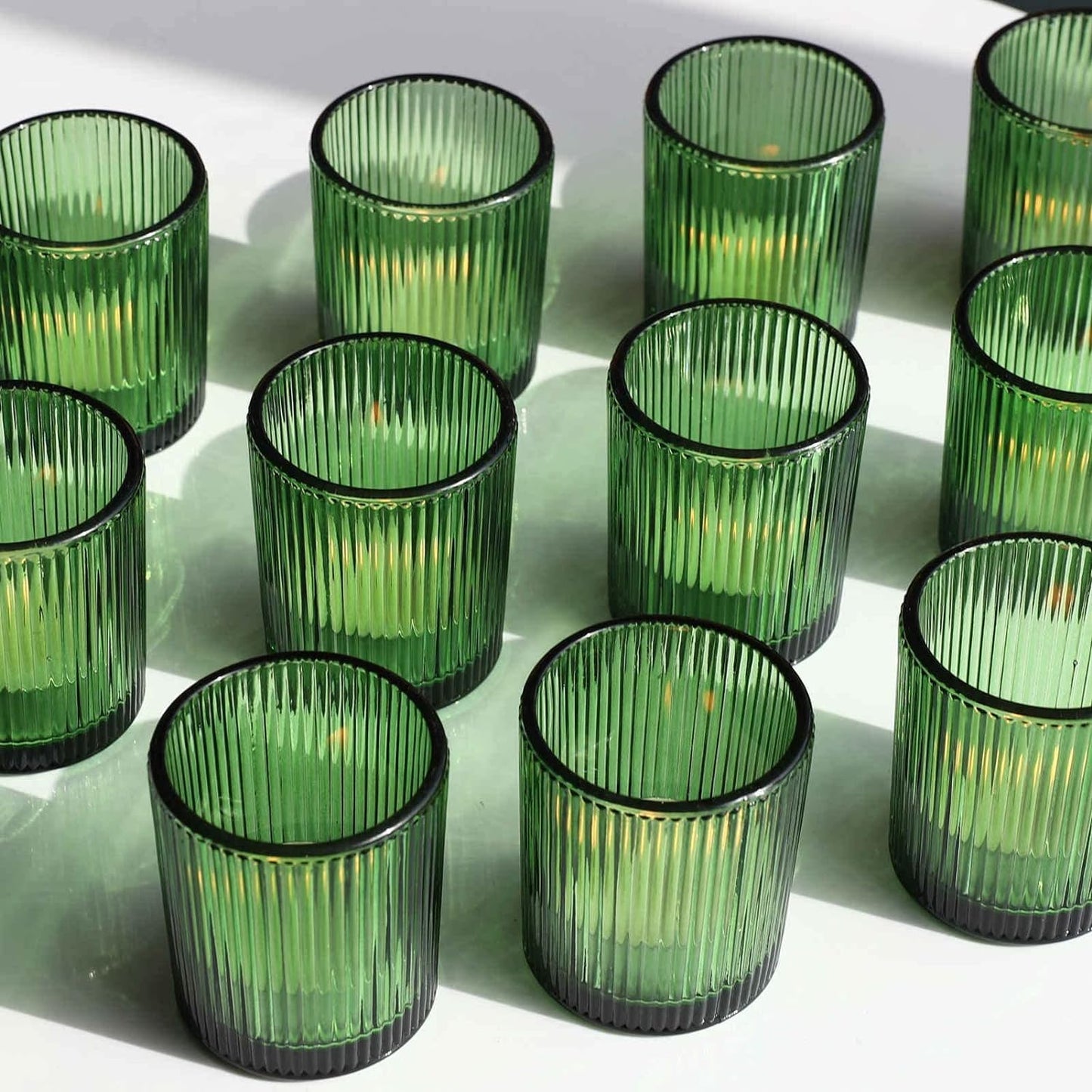 Teelichthalter aus geripptem Glas (12 Stück), Grün