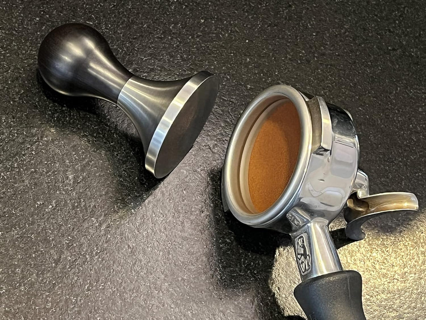 Tamper Set mit Tamperablage, Schwarz Set (41 mm + Tamperablage)