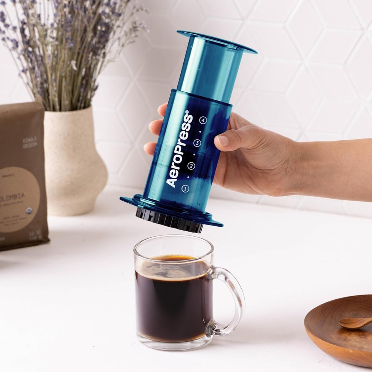 Clear Blue Kaffeepresse All-in-One im Espresso- und Pour-Over-Stil, Blau Standard