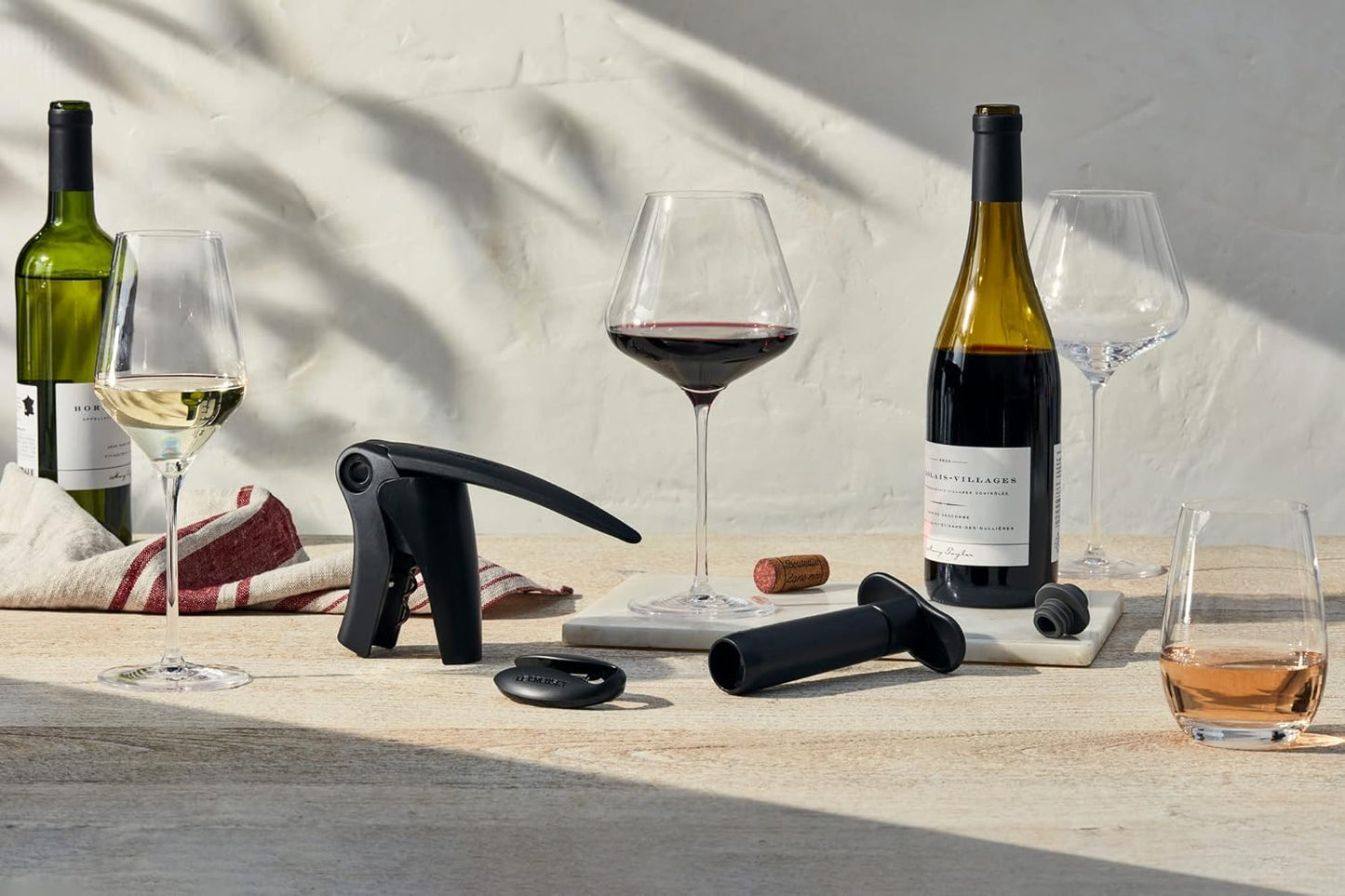 Weinpumpen-Set WA 137 mit 3 Verschlüssen, Schwarz Nickel