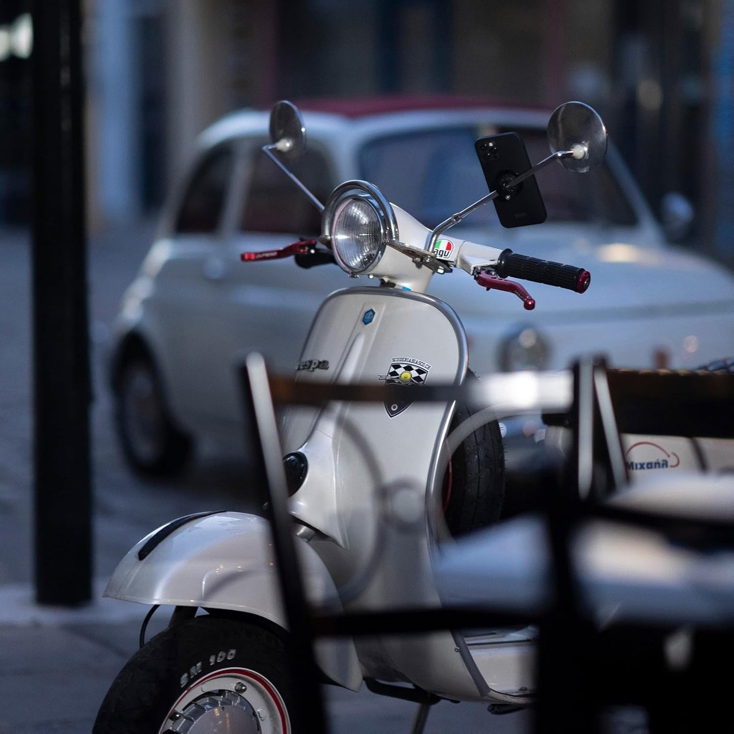 Smartphone-Halterung Mirror Mount für Motorräder und Roller, Single