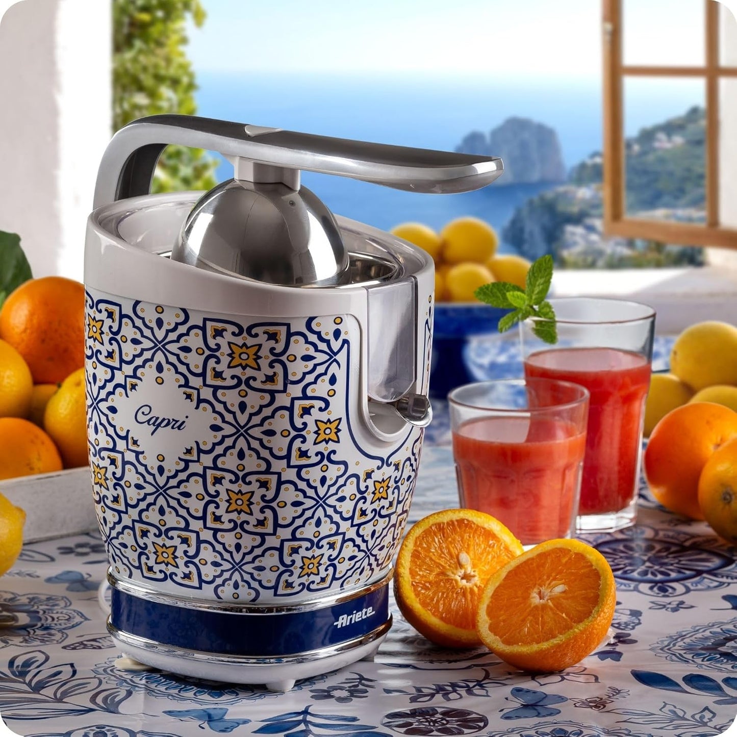 Zitruspresse Capri, blau und Weiss