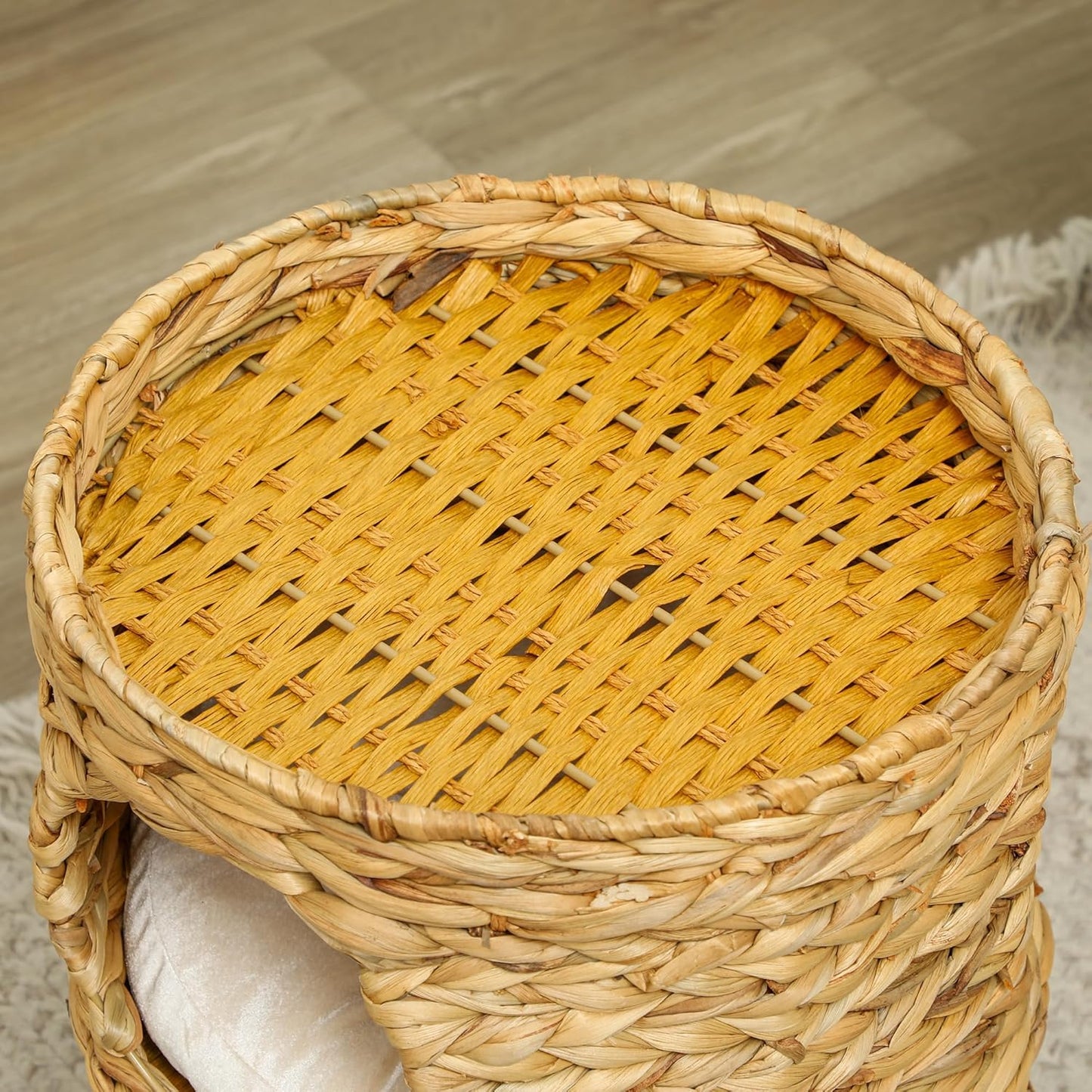 Kratztonne mit Höhlen und Kissen, Braun 40L x 40B x 50H cm