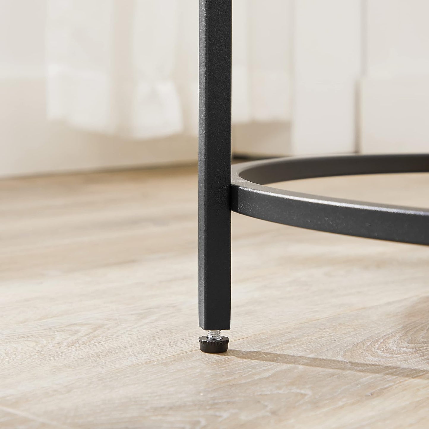 Runder Beistelltisch aus Glas mit Metallrahmen, Schwarz