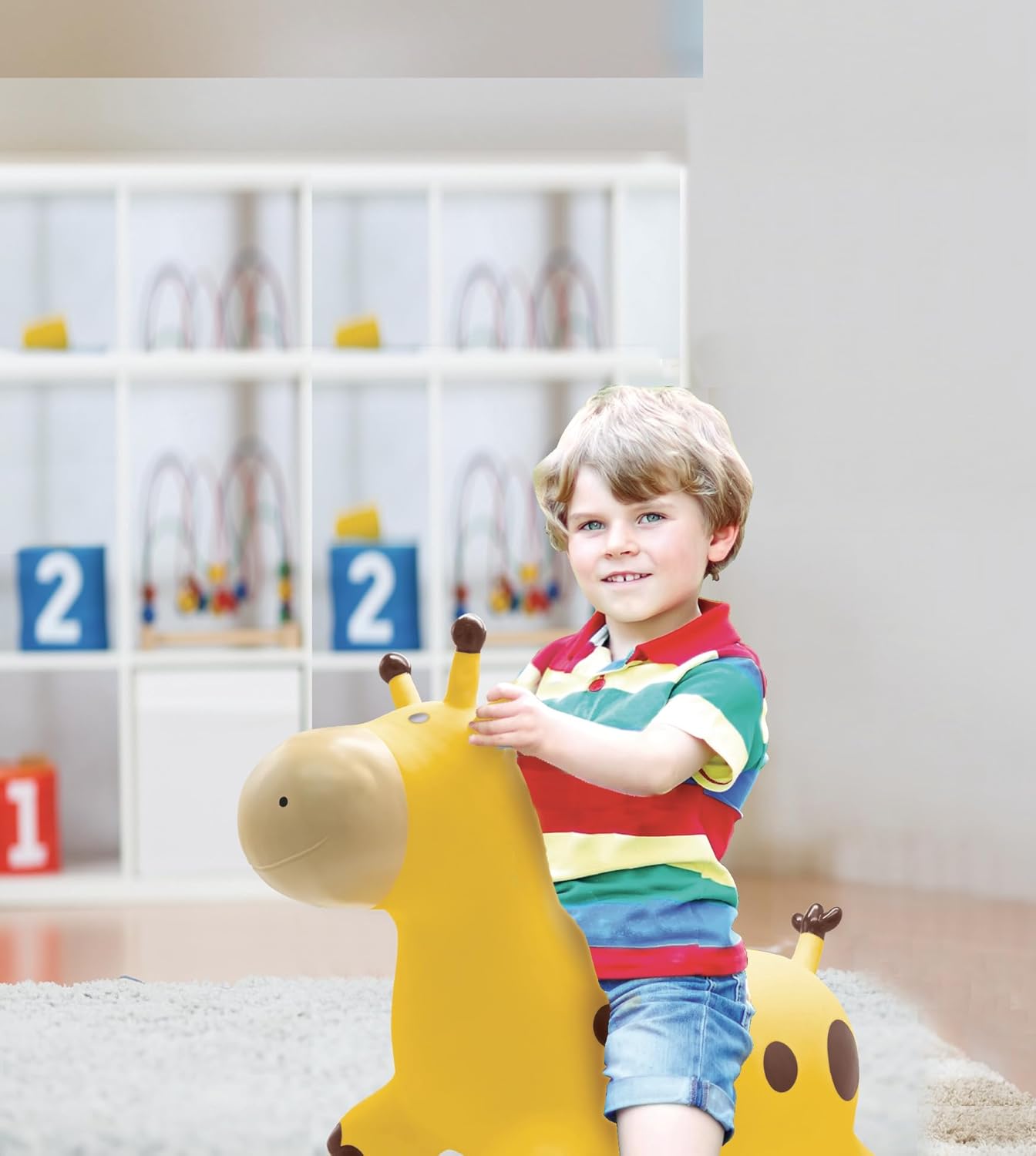 Aufblasbare Springgiraffe mit Handpumpe, Giraffe