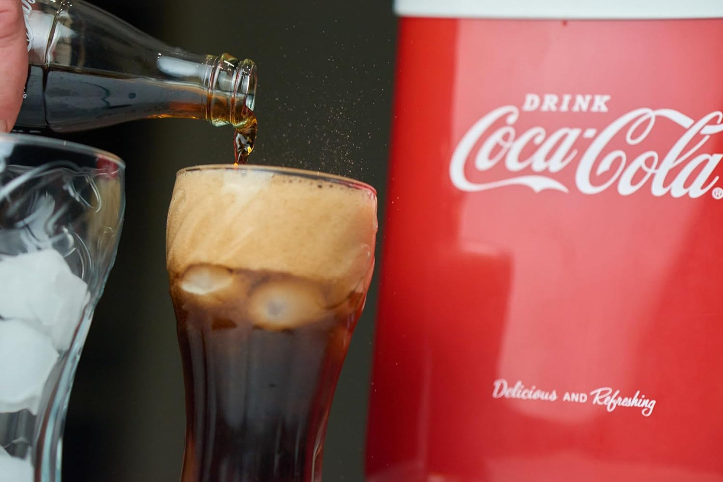 Coca Cola Retro SEB-28 CC Eiswürfelbereiter, 10 kg pro 24 h - Rot