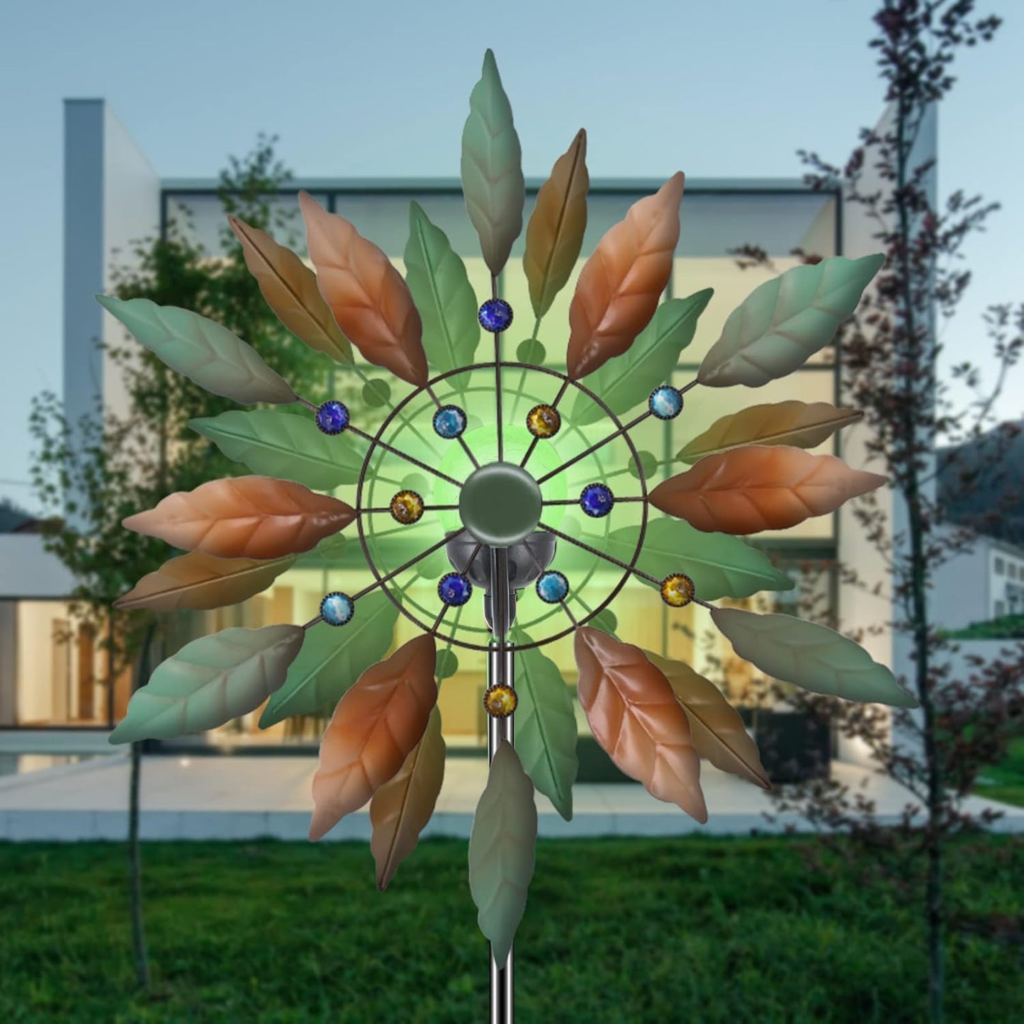 Solarbetriebener Garten-Windspinner mit Beleuchtung, Durchmesser 20,4 Zoll