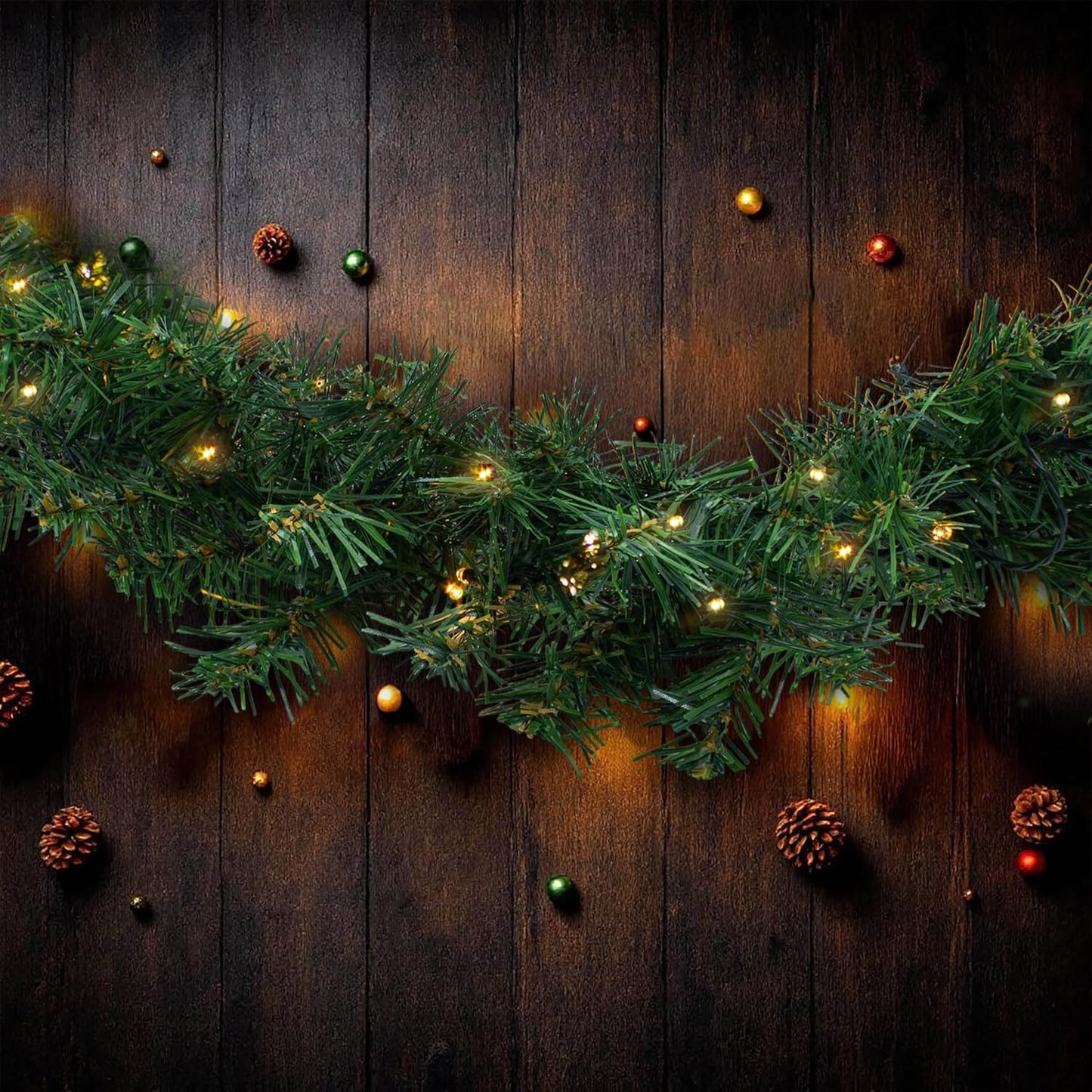 Weihnachtsgirlande mit LED Lichterkette und Timer, 540 cm / Batterie