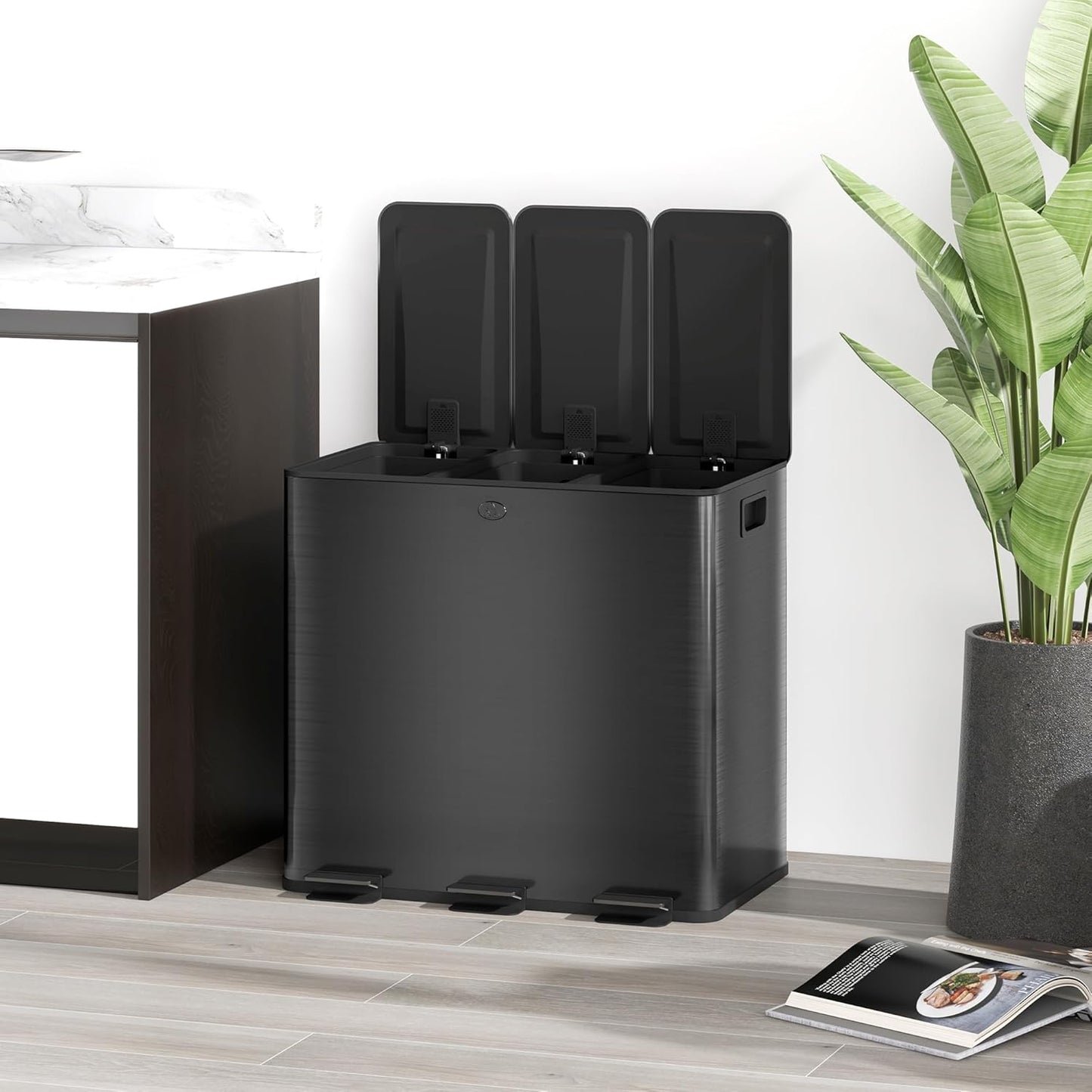 Treteimer mit Softclose und Mülltrennung, 3 Fächer, 3 x 15L Schwarz