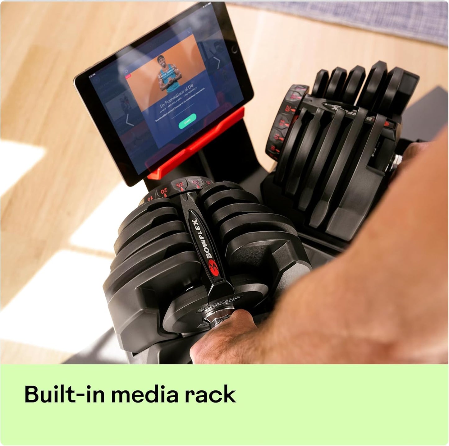 Hantelständer mit Media Rack