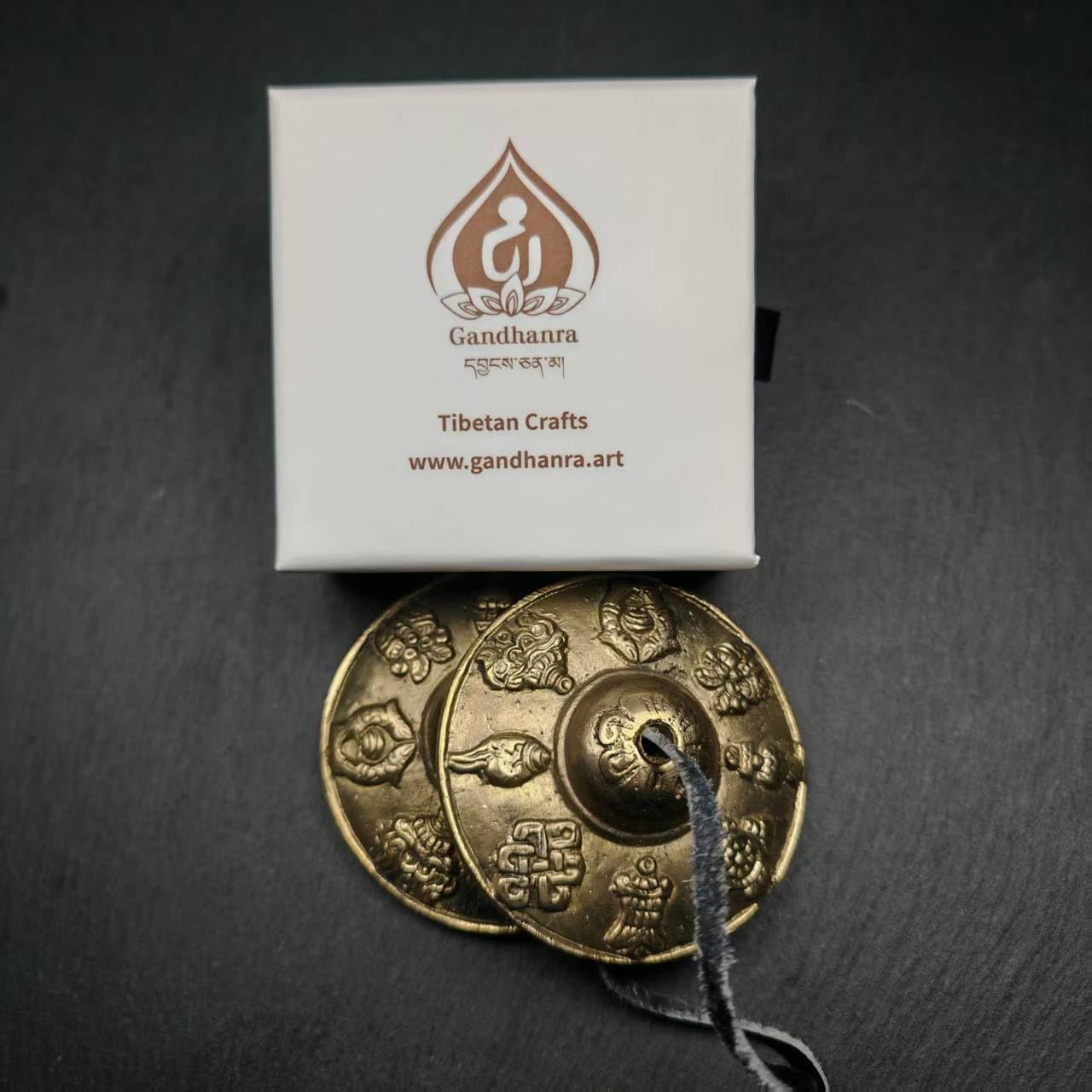 Tibetanische Tingsha Glocke für Meditation & Klangheilung, Astamangal-Eight Auspicious(brass)