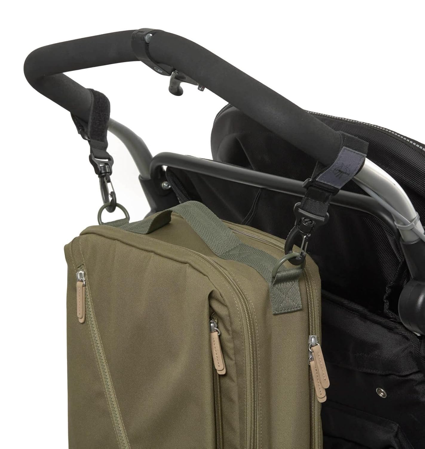 Wickelrucksack mit Wickelunterlage und Kinderwagenbefestigung, Olive