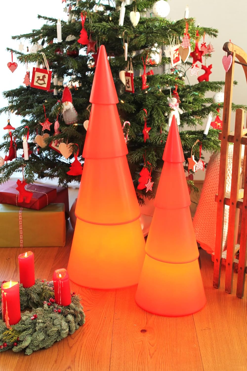 Shining Tree - Runder LED-Dekobaum, LED Rot