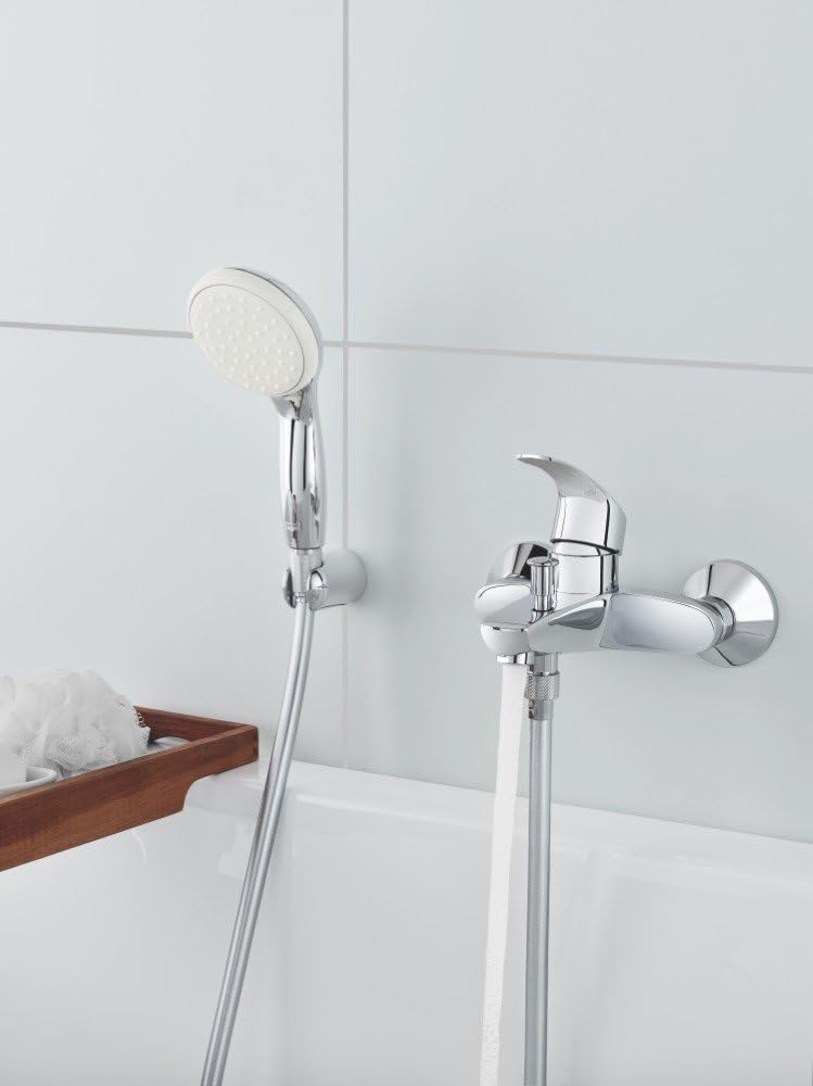 Tempesta 100 Handbrause mit Wassersparfunktion, contemporary 1 Strahlart Chrom mit Wassersparfunktion 9,5 L/Min.