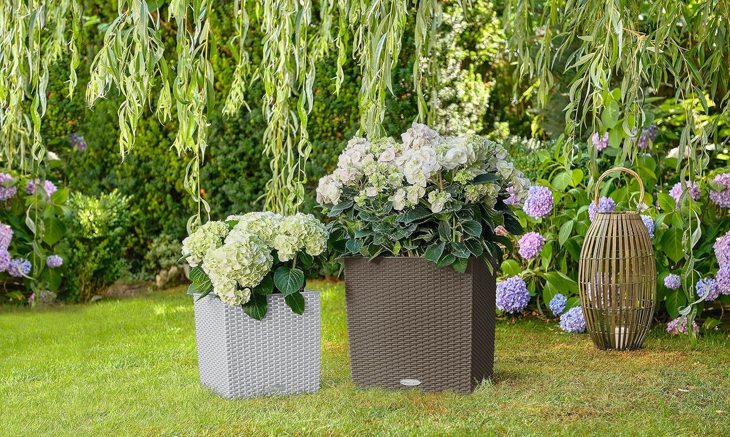Cube Cottage 30, Pflanzgefäss mit Erd-Bewässerungs-System 29.5 x 29.5 x 30 cm Lichtgrau