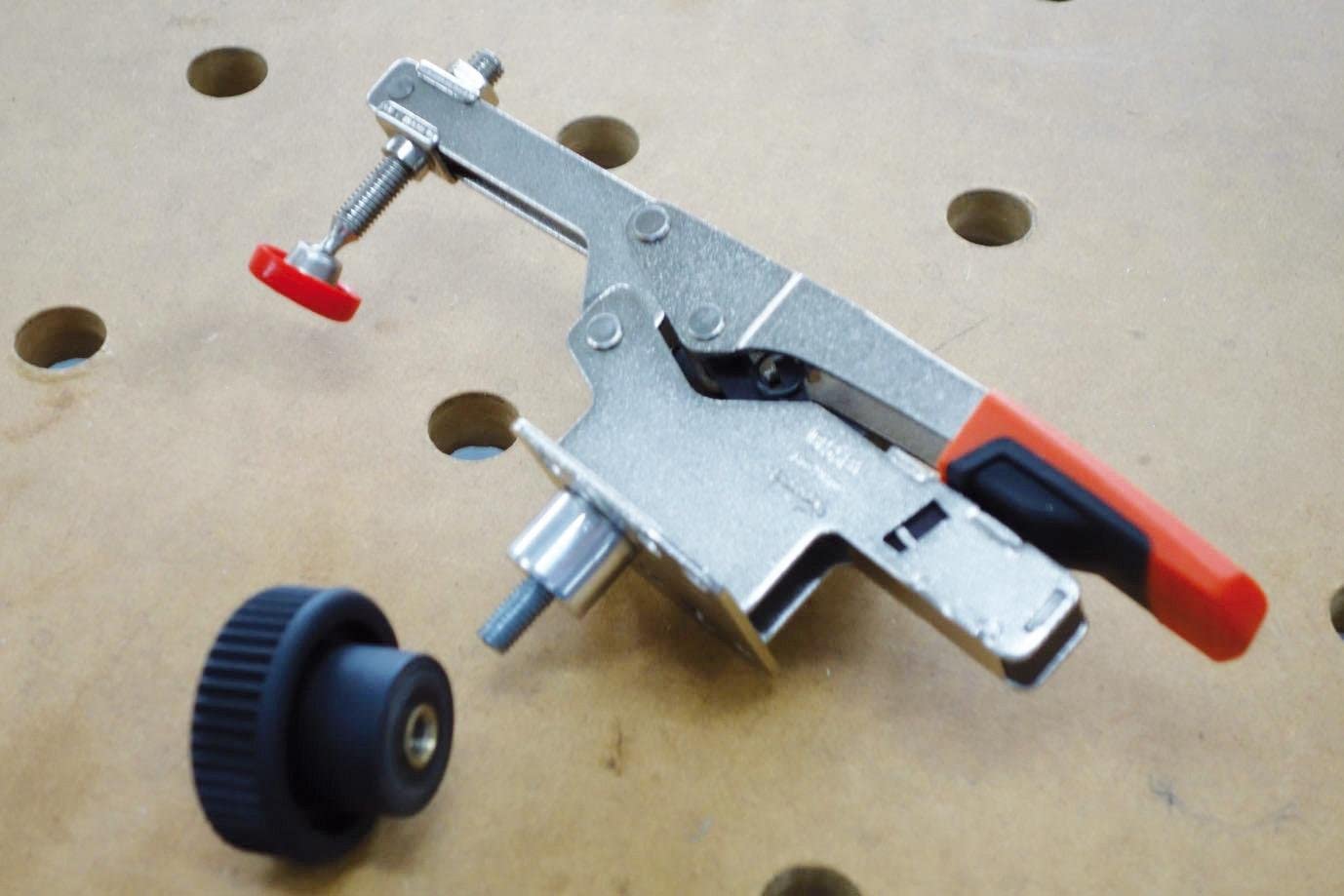 Senkrechtspanner STC-VH50-T20, mit Zubehör-Set