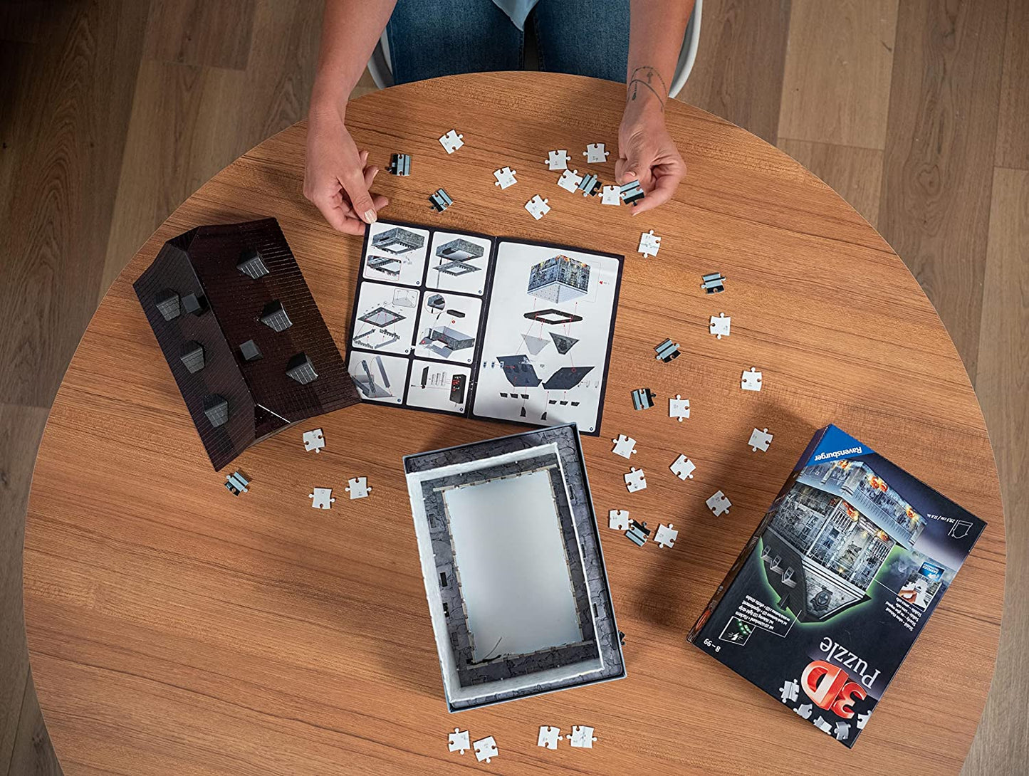 3D Puzzle Gruselhaus bei Nacht