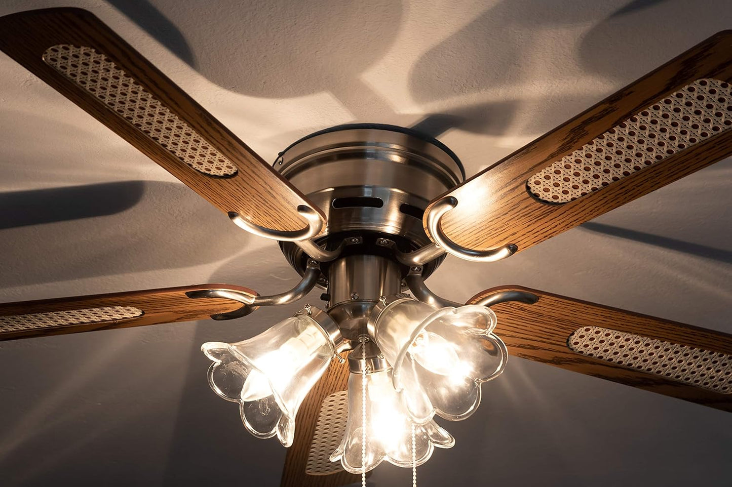 Kisa Deckenventilator mit Beleuchtung 105 cm, Eiche / Walnuss