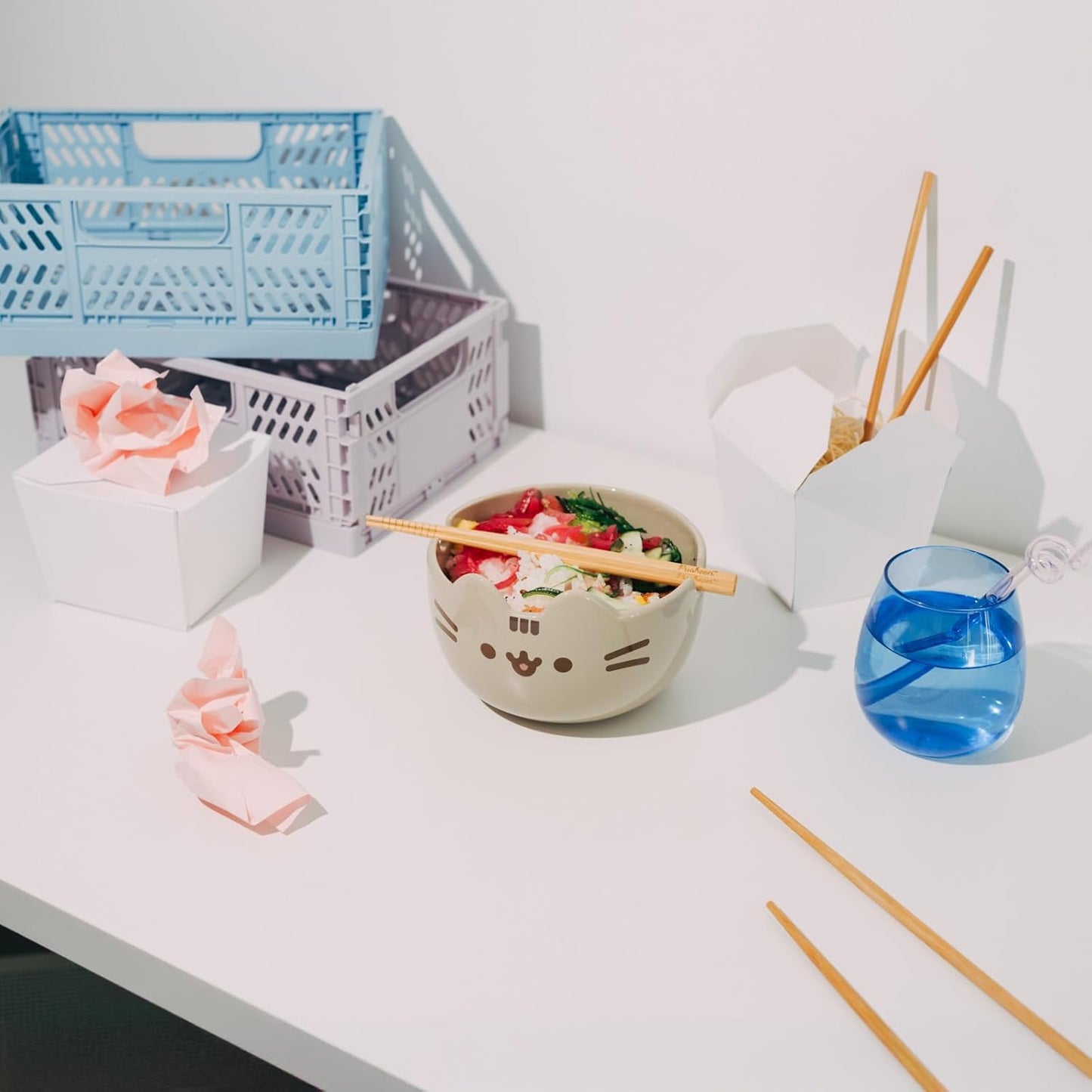 Ramen-Bowl Pusheen the Cat mit Stäbchen