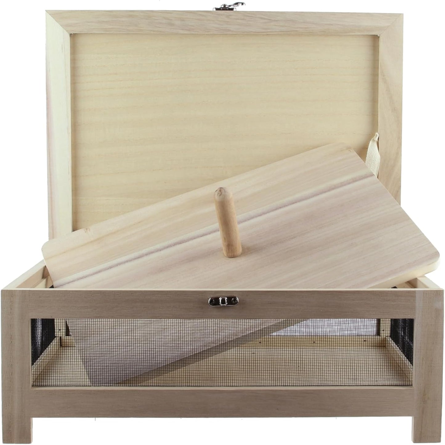 Käsekeller mit Serviertablett