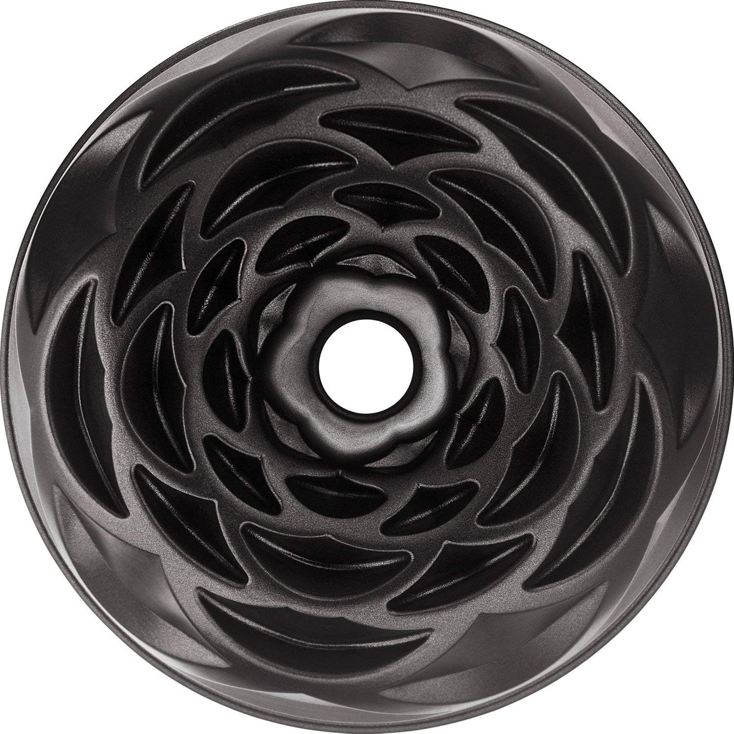 Gugelhupf mit Blumenstruktur, blumenartig