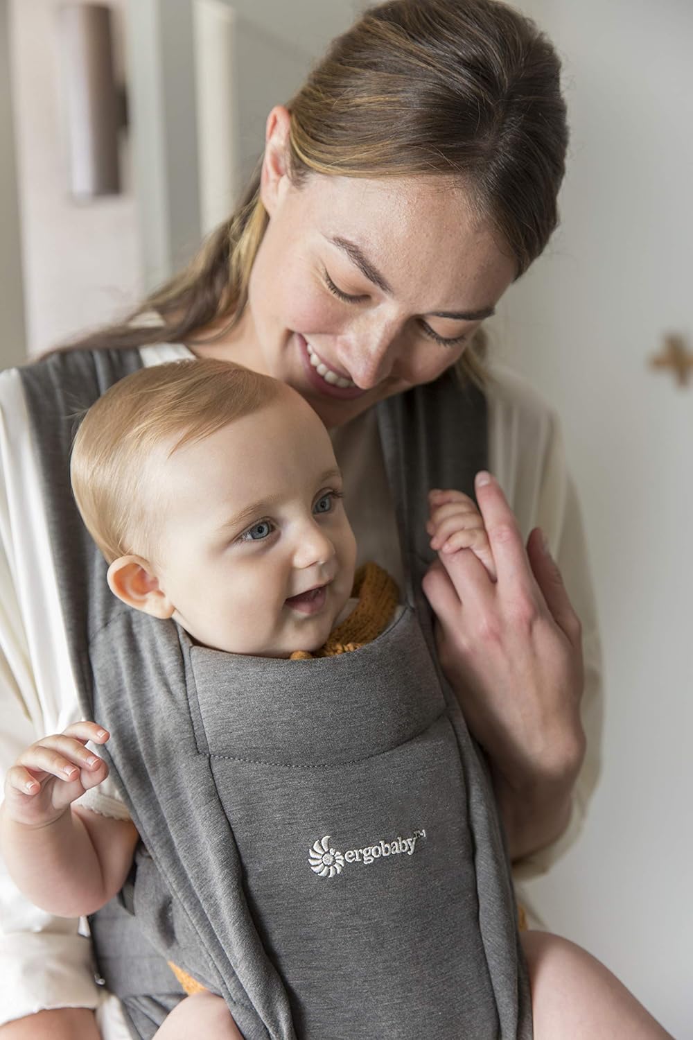 Embrace Neugeborenentrage, Heather Grey Soft Knit