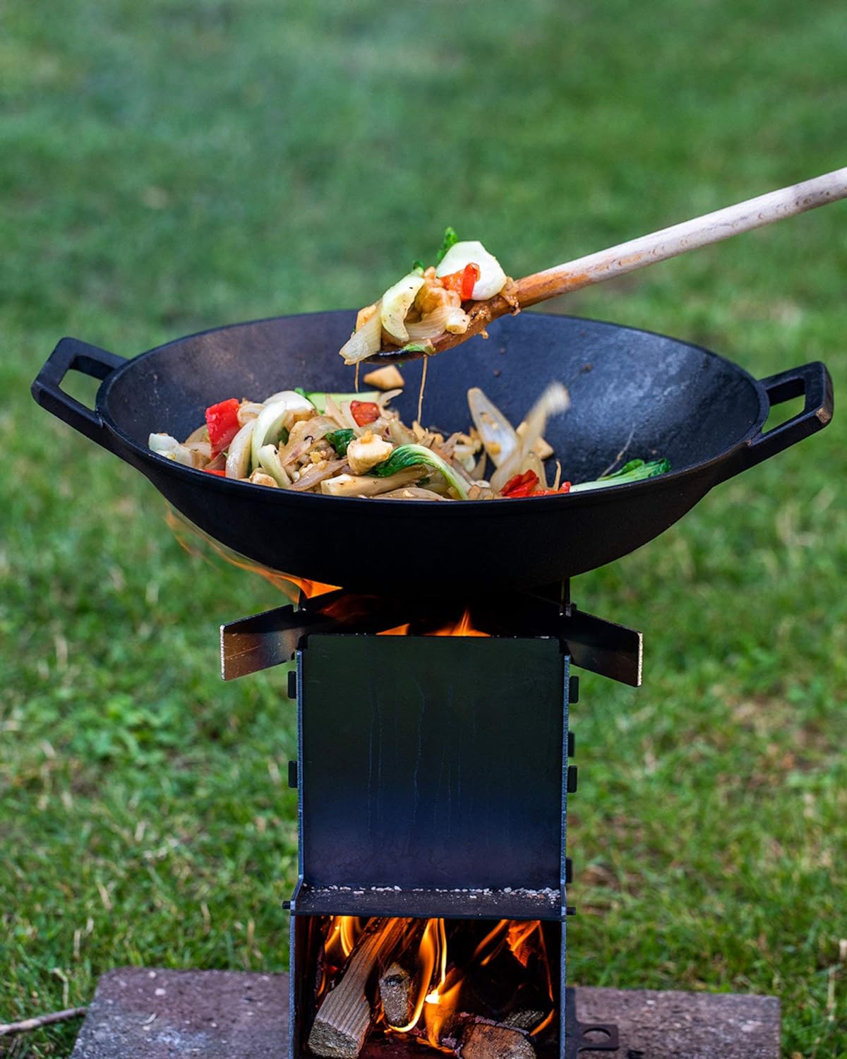Gusseiserner Wok