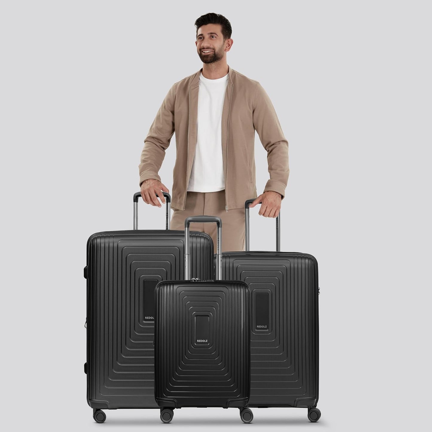 Essentials 14: 3-teiliges Hartschalenkoffer-Set mit Dehnfalte, Black Metallic 3-SET Trolley+ erweiterbar