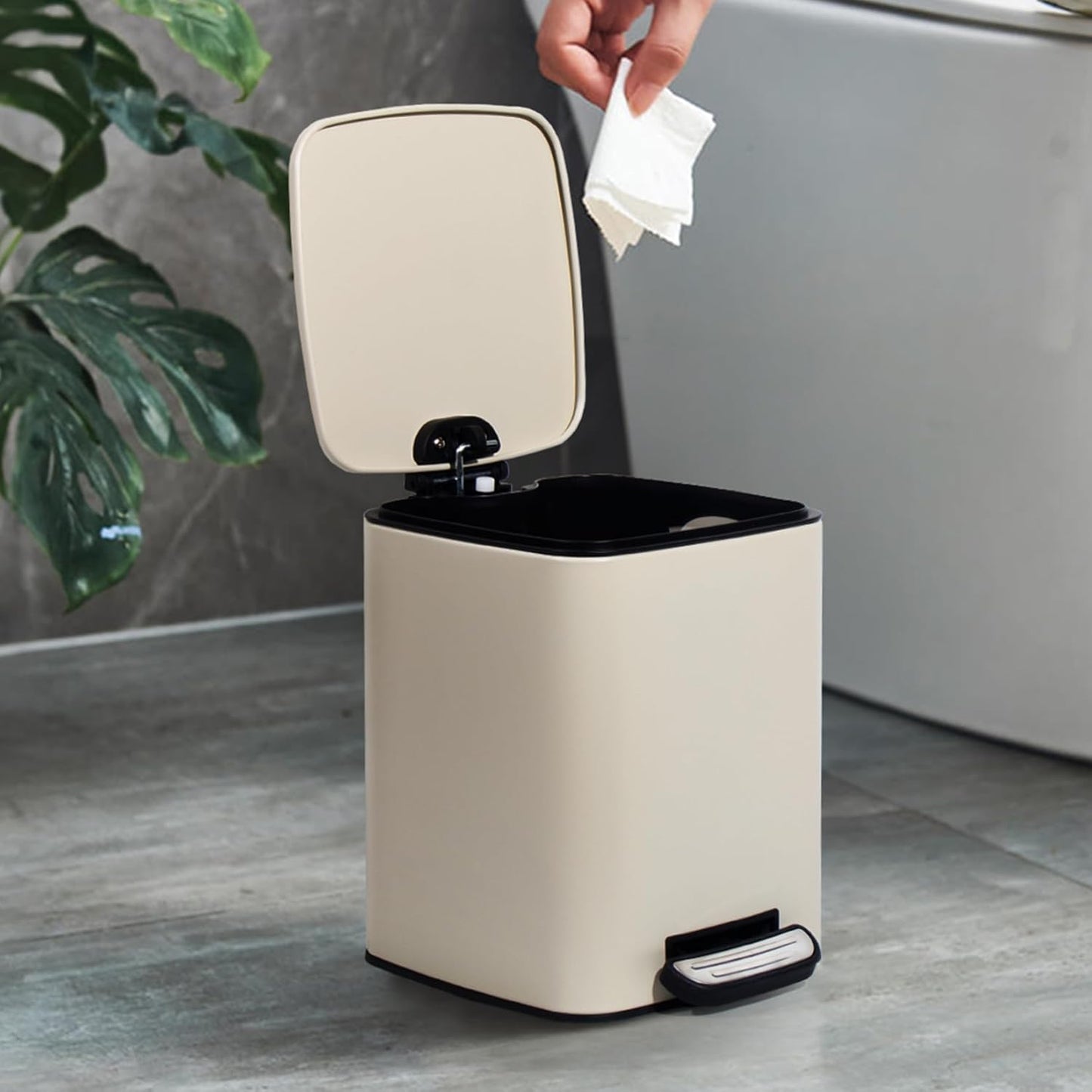 Tretmülleimer mit Soft-Close-Deckel, (6L) 24 x 19,5 x 25 cm Beige