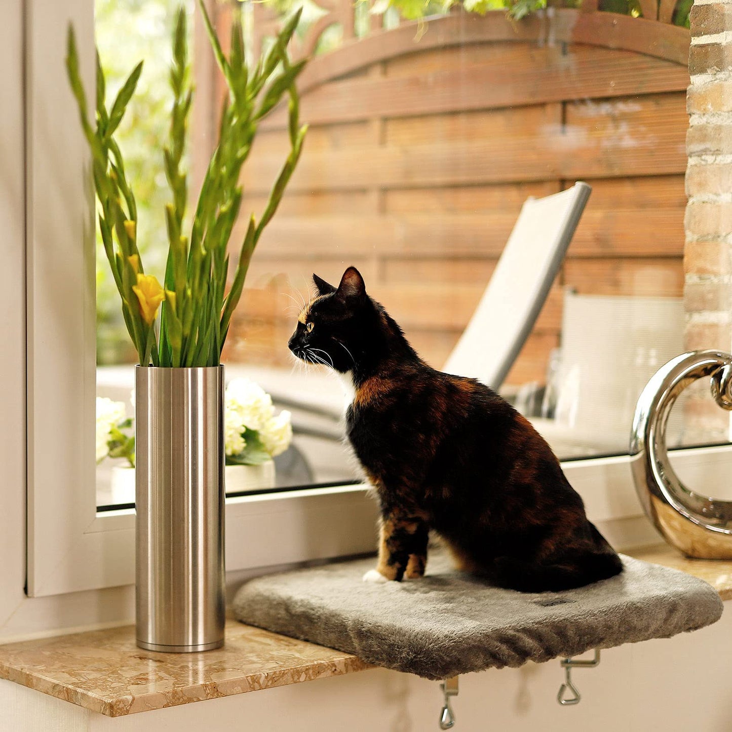 Fensterliege für Katzen, Dunkelgrau