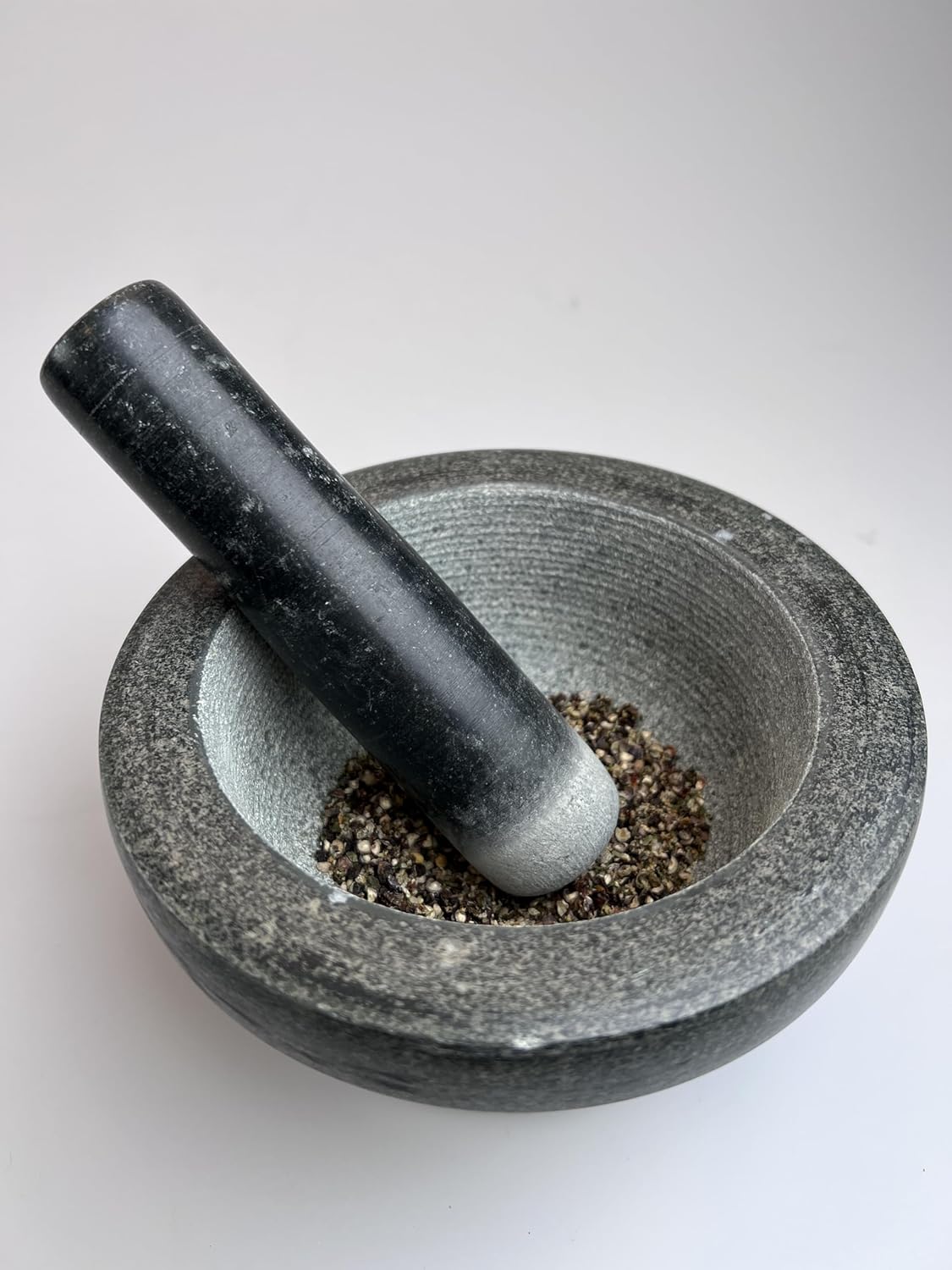 Steinmörser mit Stössel aus Granit, Granit