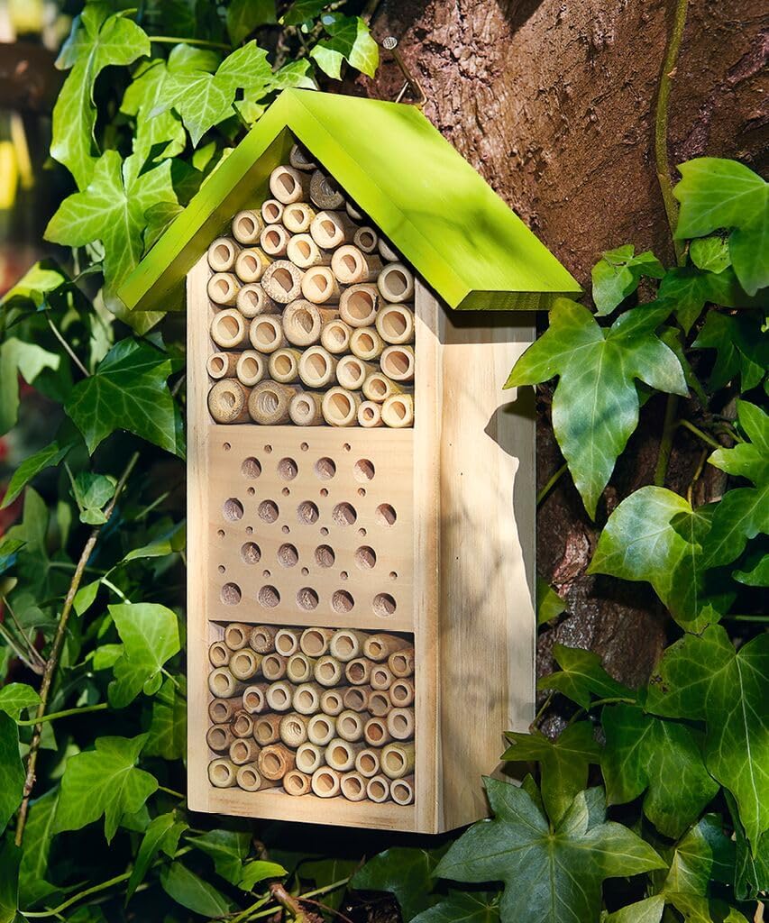 Bienenhotel Nist- und Überwinterungshilfe