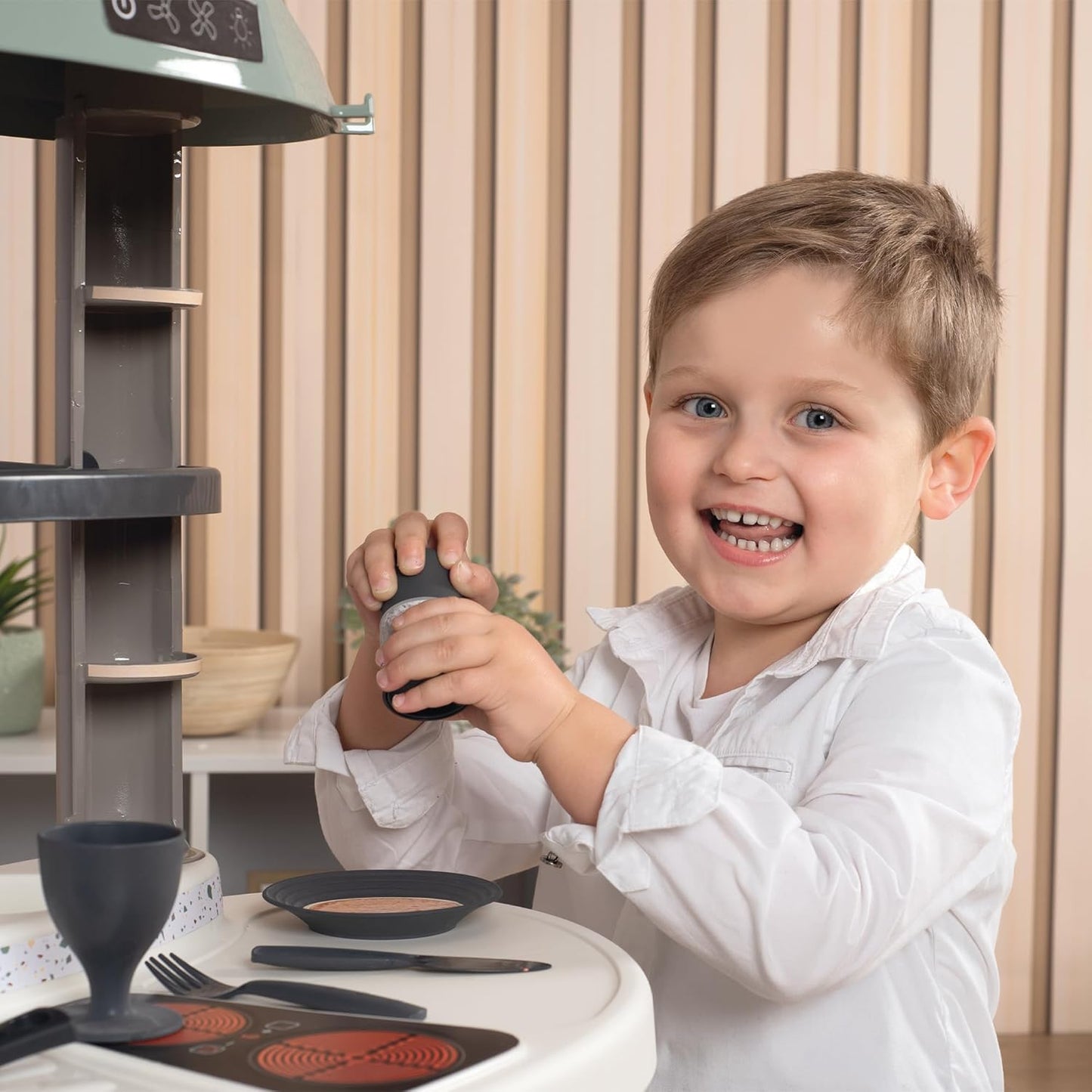Spielküche Nova inkl. 13 Zubehörteilen