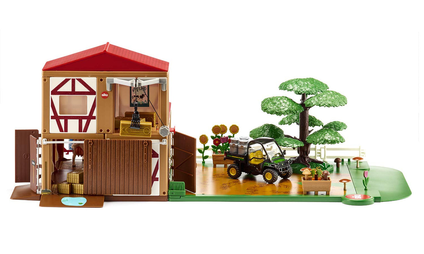 WORLD Bauernhof, Spielgebäude